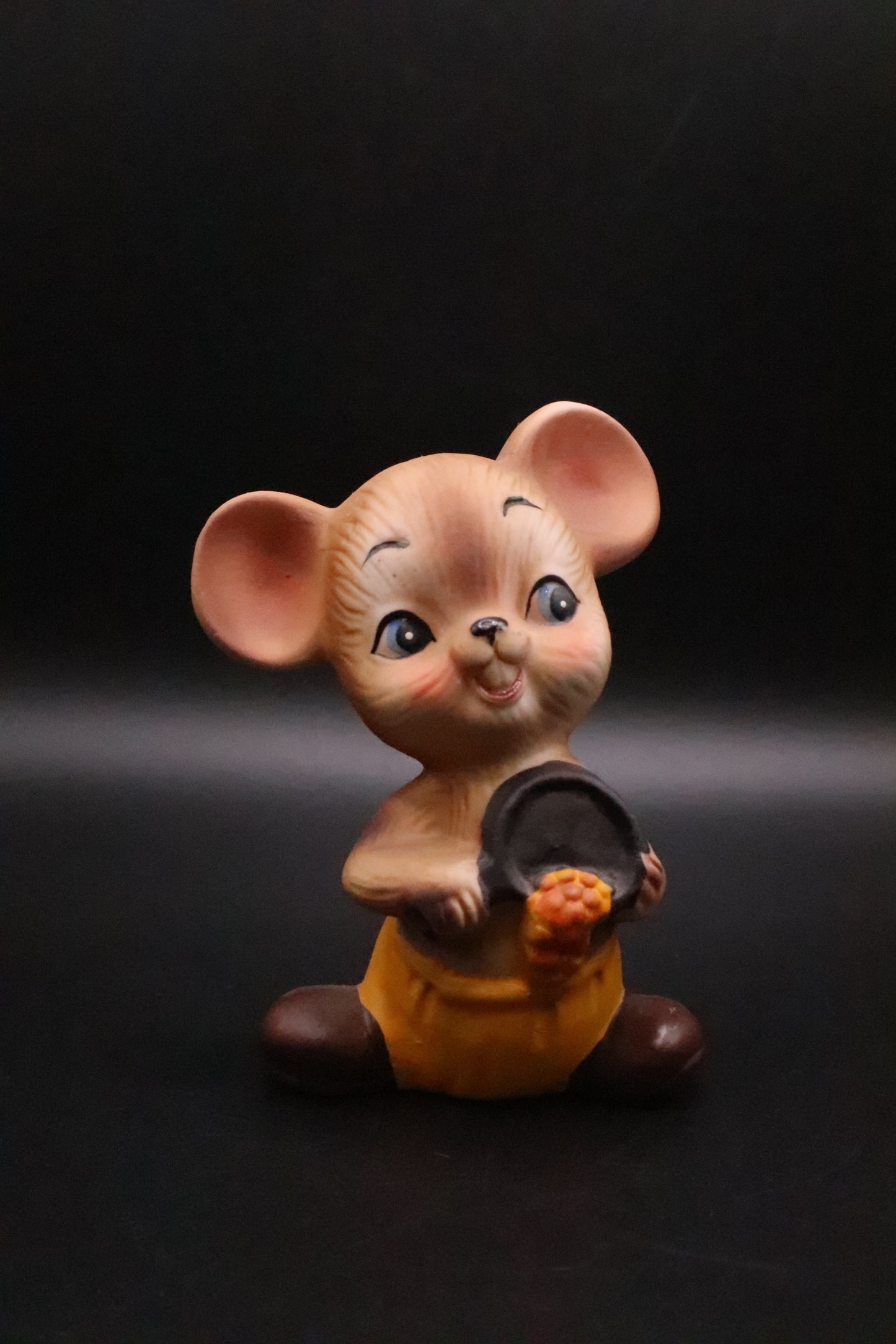 VINTAGE LEFTON CHEESE, PAN AND COOKBOOK MICE SET OF 3