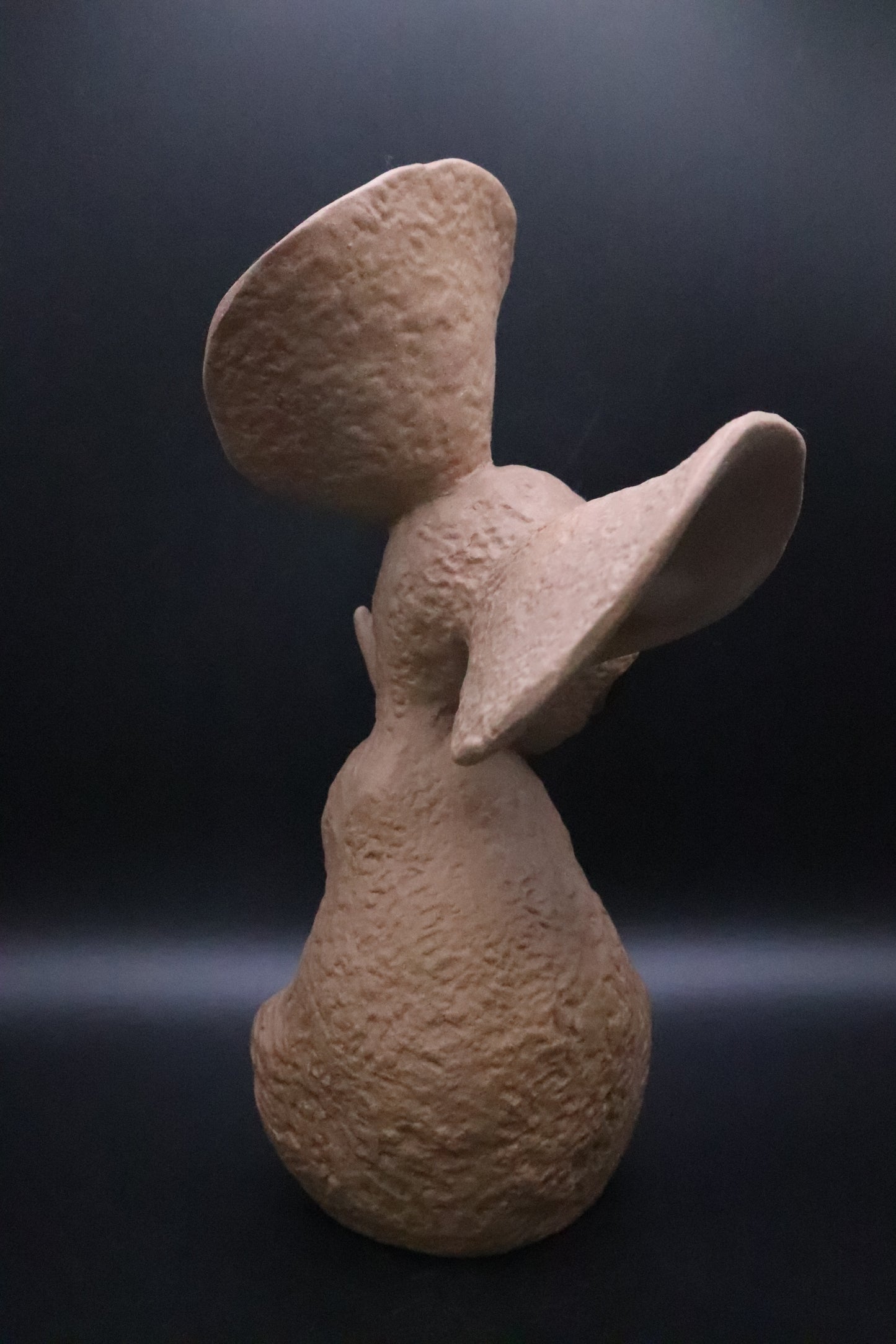 VINTAGE ANTHONY FREEMAN MCFARLIN STUDIO SHY BIG EARED MOUSE