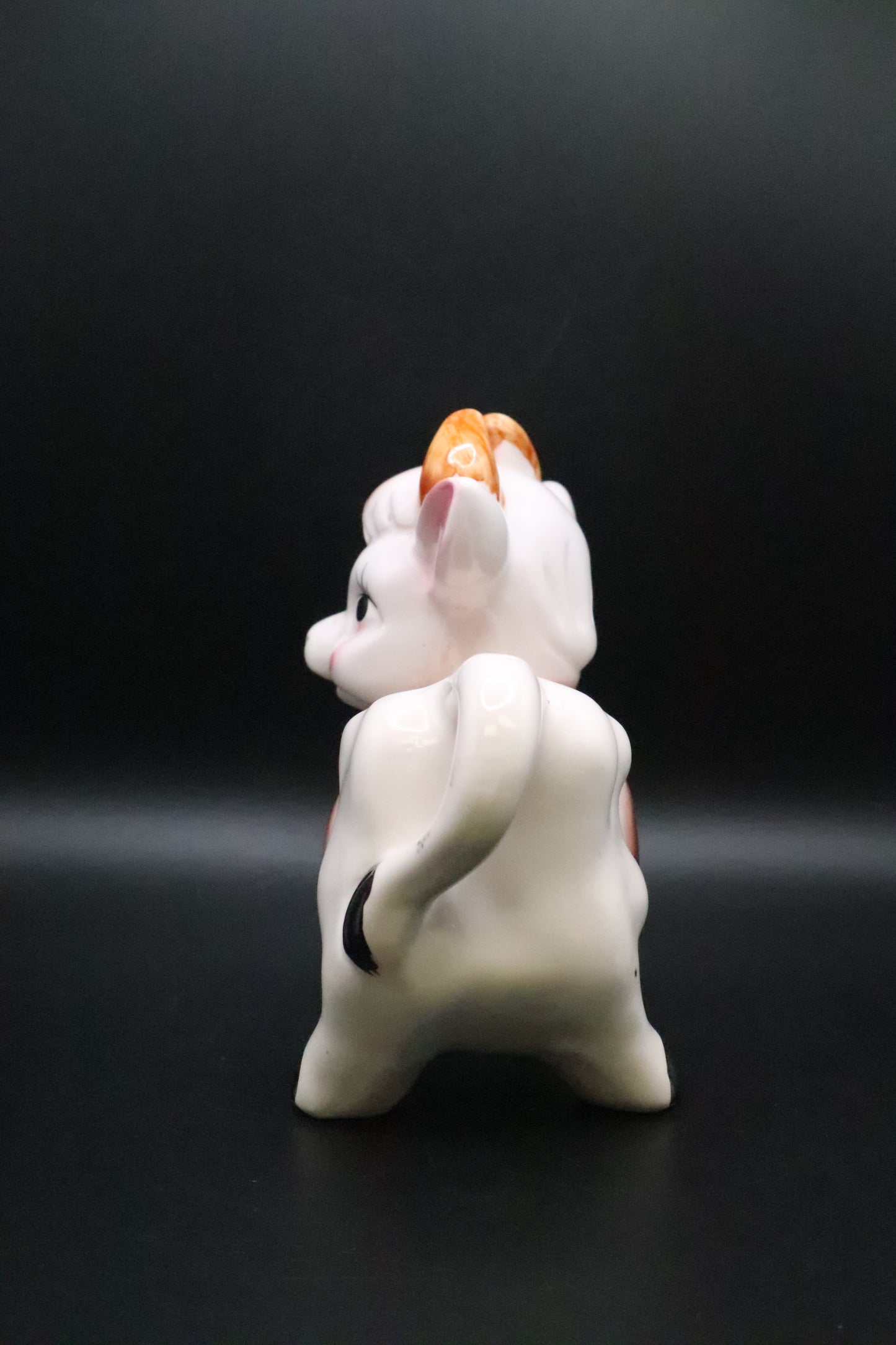 VINTAGE CERAMIC COW CREAMER BROWN AND WHITE