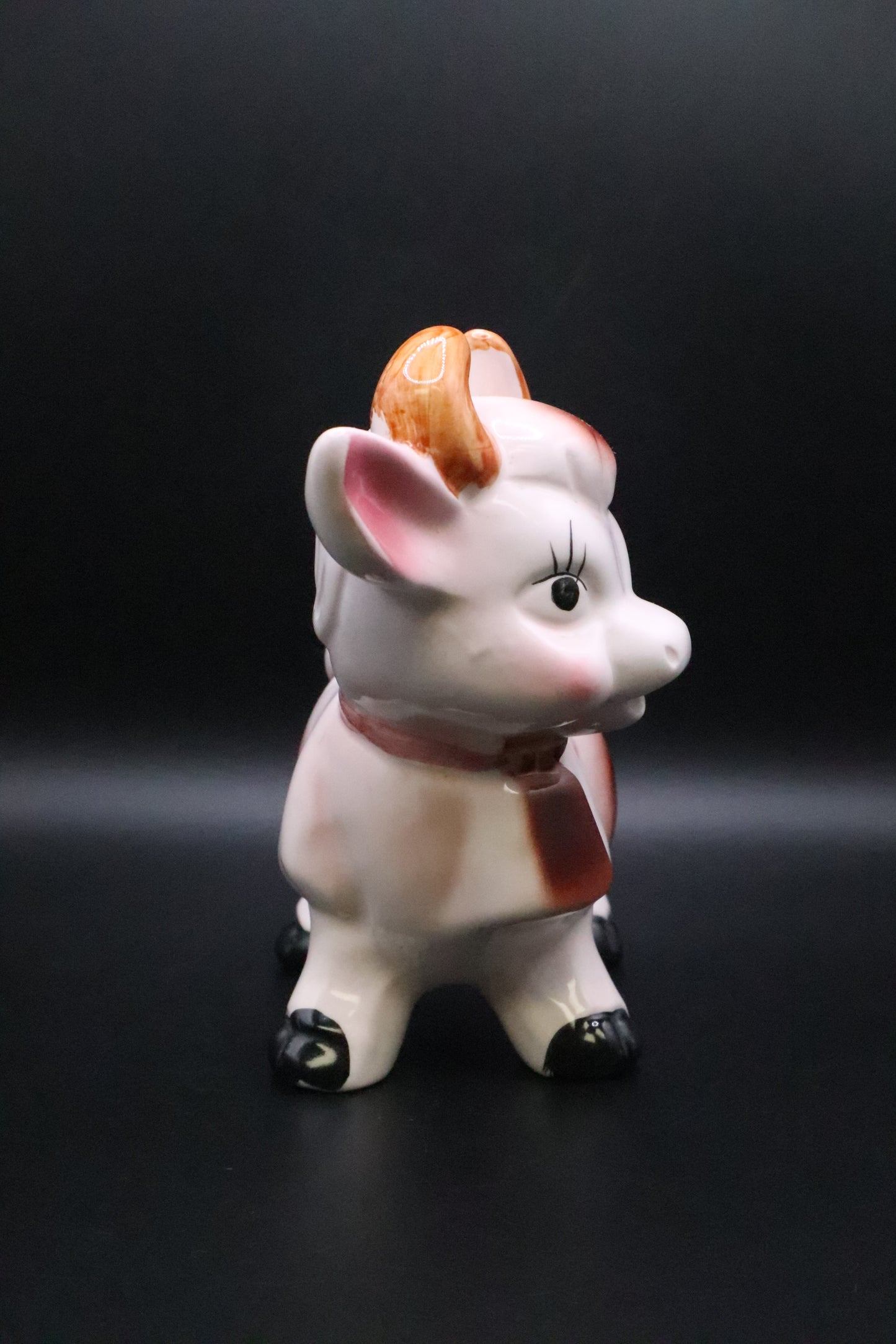 VINTAGE CERAMIC COW CREAMER BROWN AND WHITE