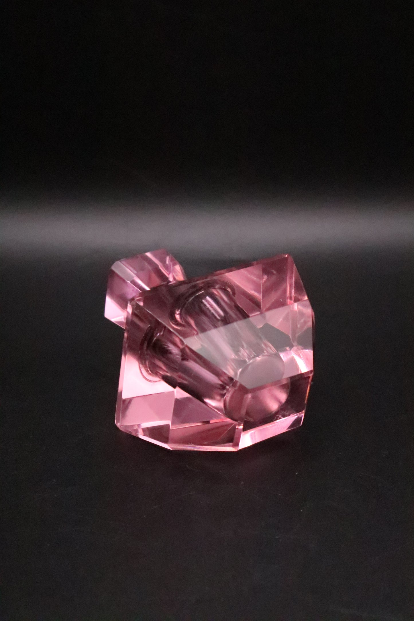 VINTAGE PINK FACETED CRYSTAL PERFUME BOTTLE