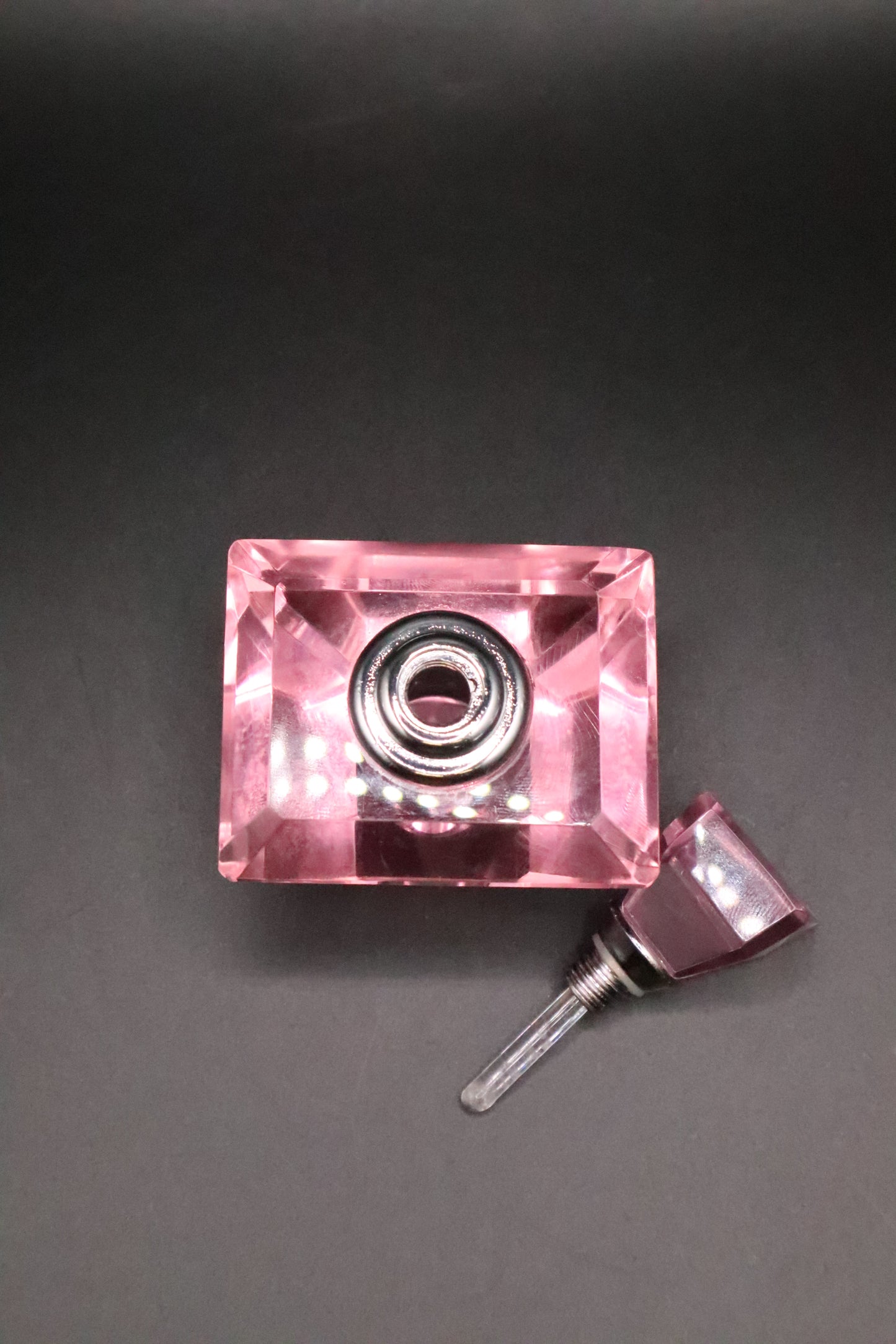 VINTAGE PINK FACETED CRYSTAL PERFUME BOTTLE