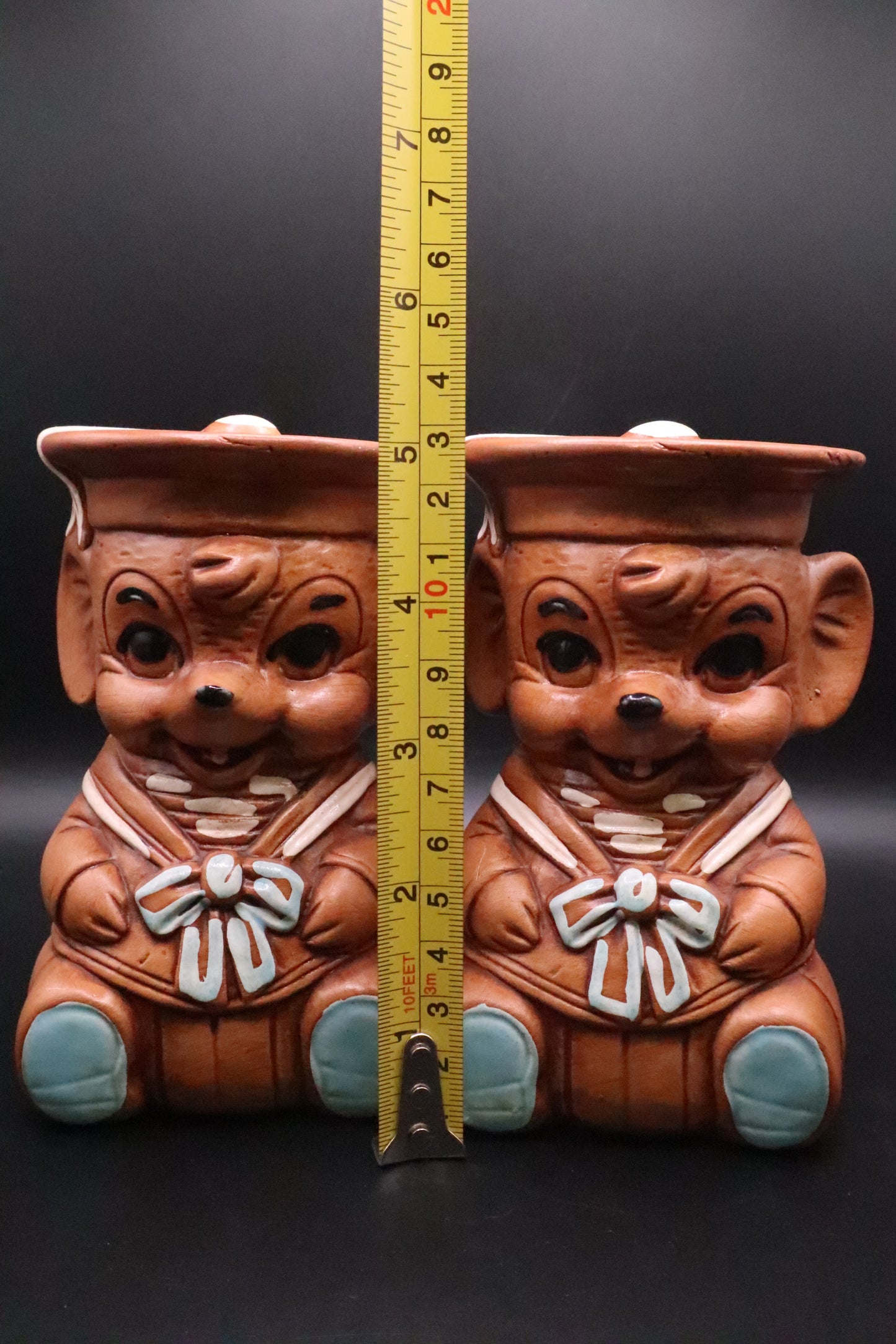 VINTAGE WINTON TWIN SAILOR MILE SHAKERS