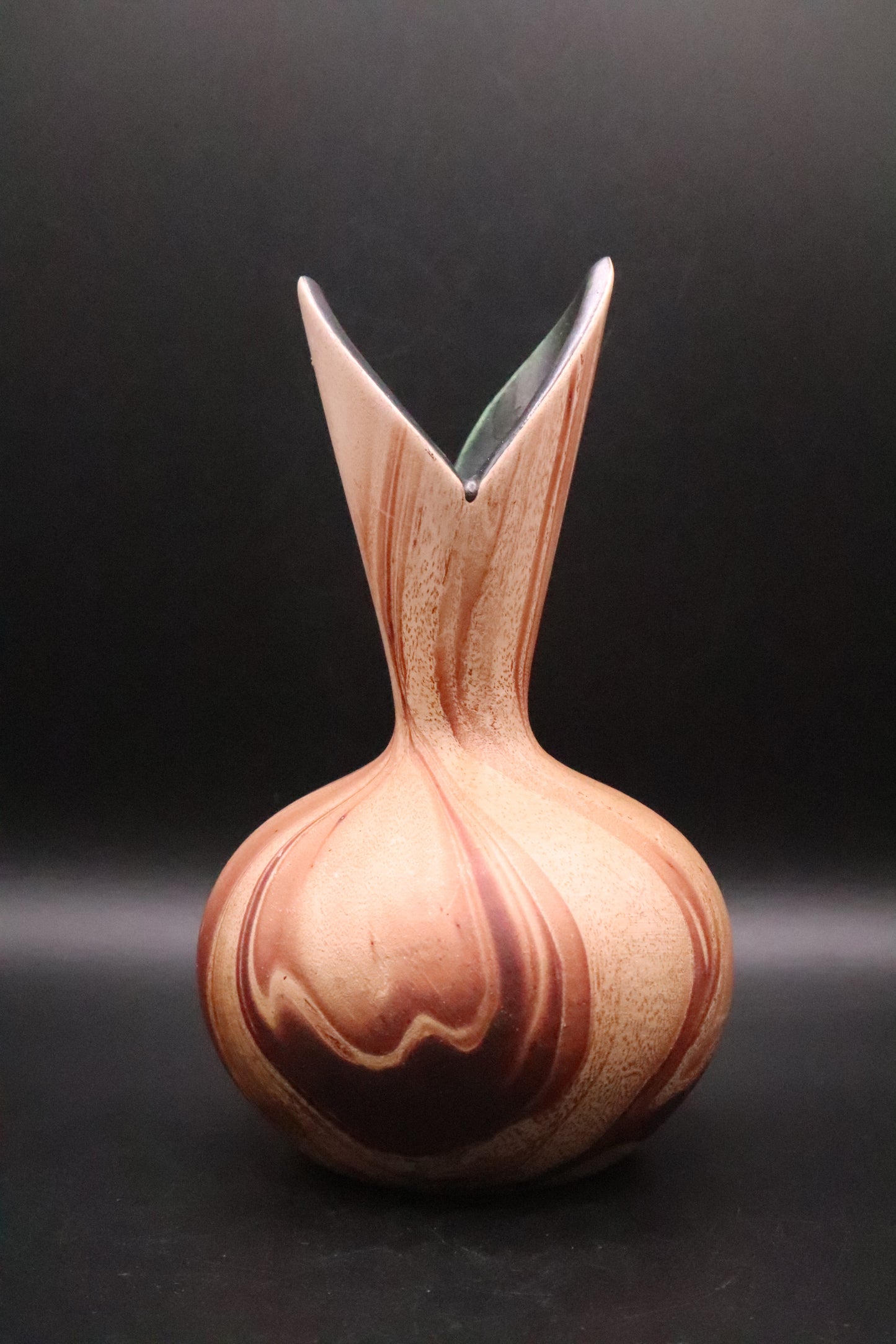 MCM ORGANIC STUDIO ART POTTERY BUD VASE