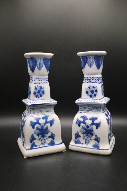 VINTAGE CHINOISERIE BLUE AND WHITE CANDLE HOLDERS (PAIR)