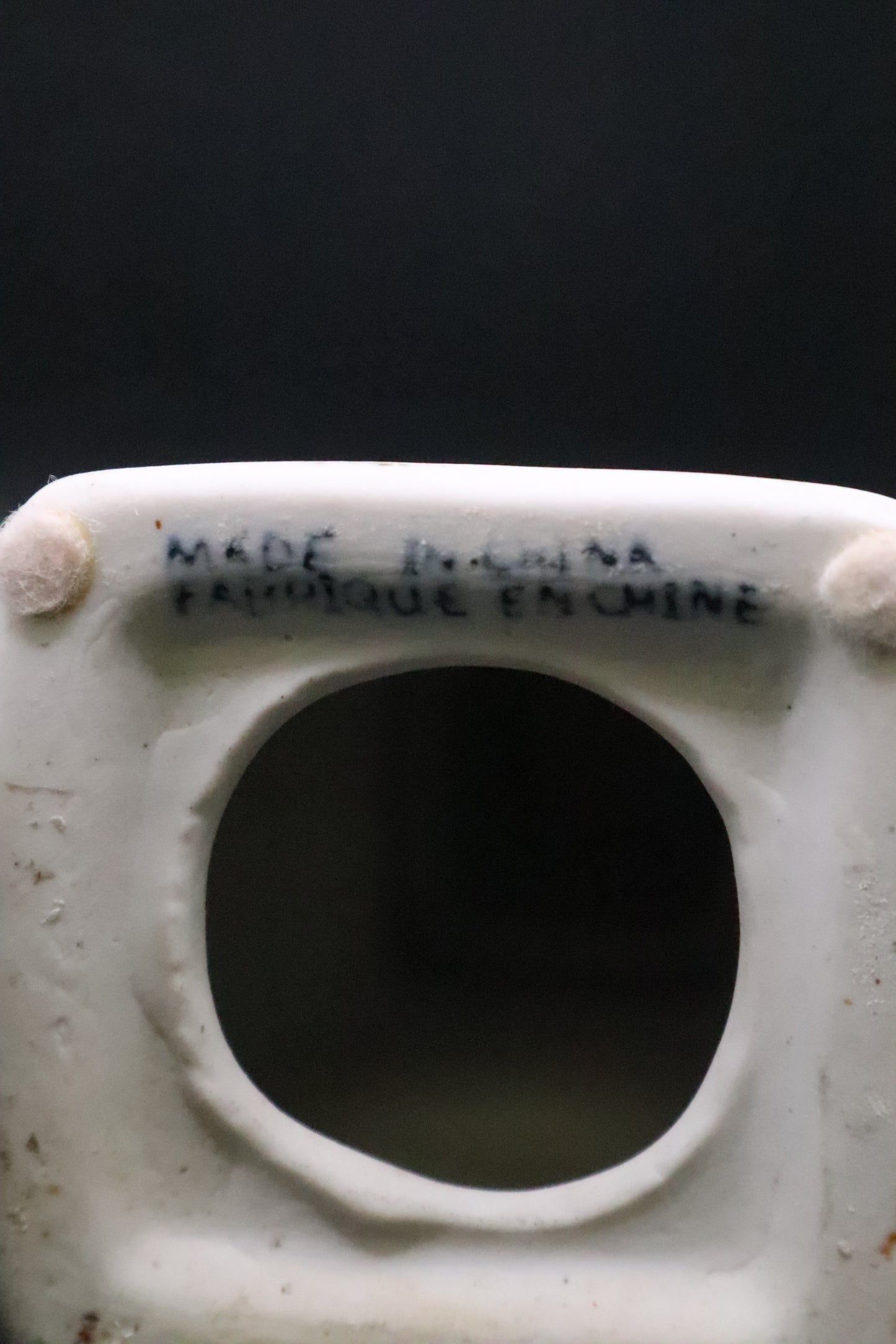 VINTAGE CHINOISERIE BLUE AND WHITE CANDLE HOLDERS (PAIR)