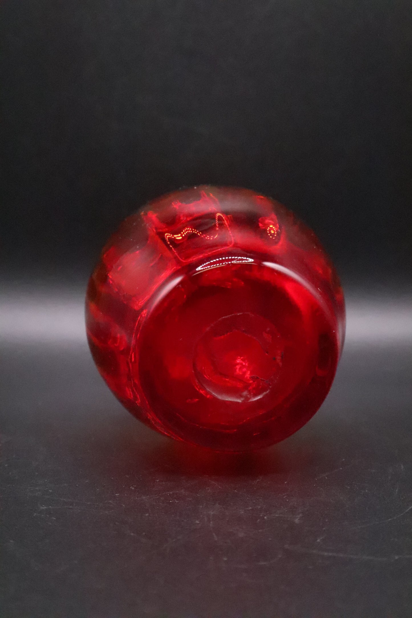 VINTAGE HAND BLOWN RED AMBERINA ART GLASS VASE RUFFLED BAND