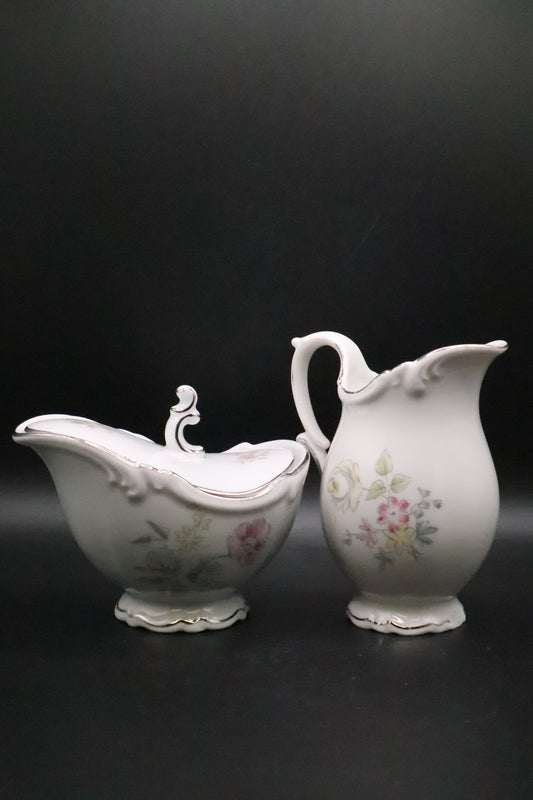 BAVARIA TIRSCHENREUTH GERMANY CREAM AND SUGAR SET OF 2
