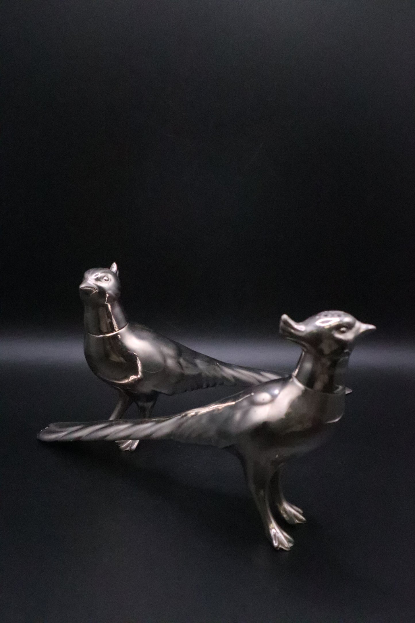 VINTAGE 959 SILVER PHEASANTS SALT AND PEPPER SHAKERS
