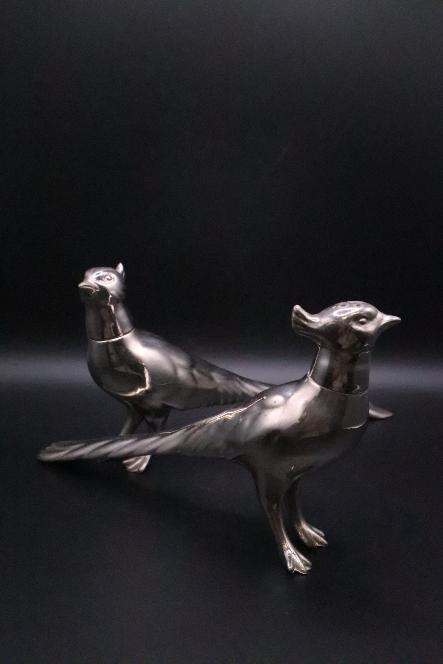 VINTAGE 959 SILVER PHEASANTS SALT AND PEPPER SHAKERS