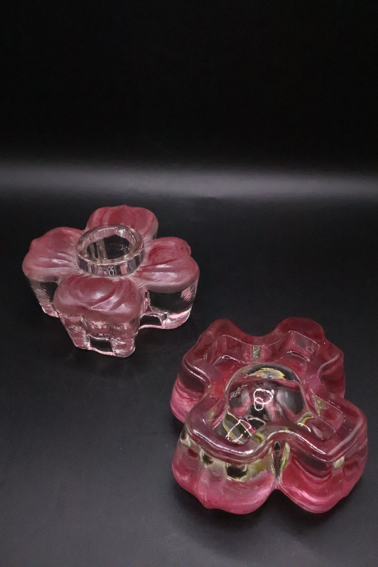 COLONY CRYSTAL PINK DOGWOOD FLORAL CANDLEHOLDER (SET OF 2)
