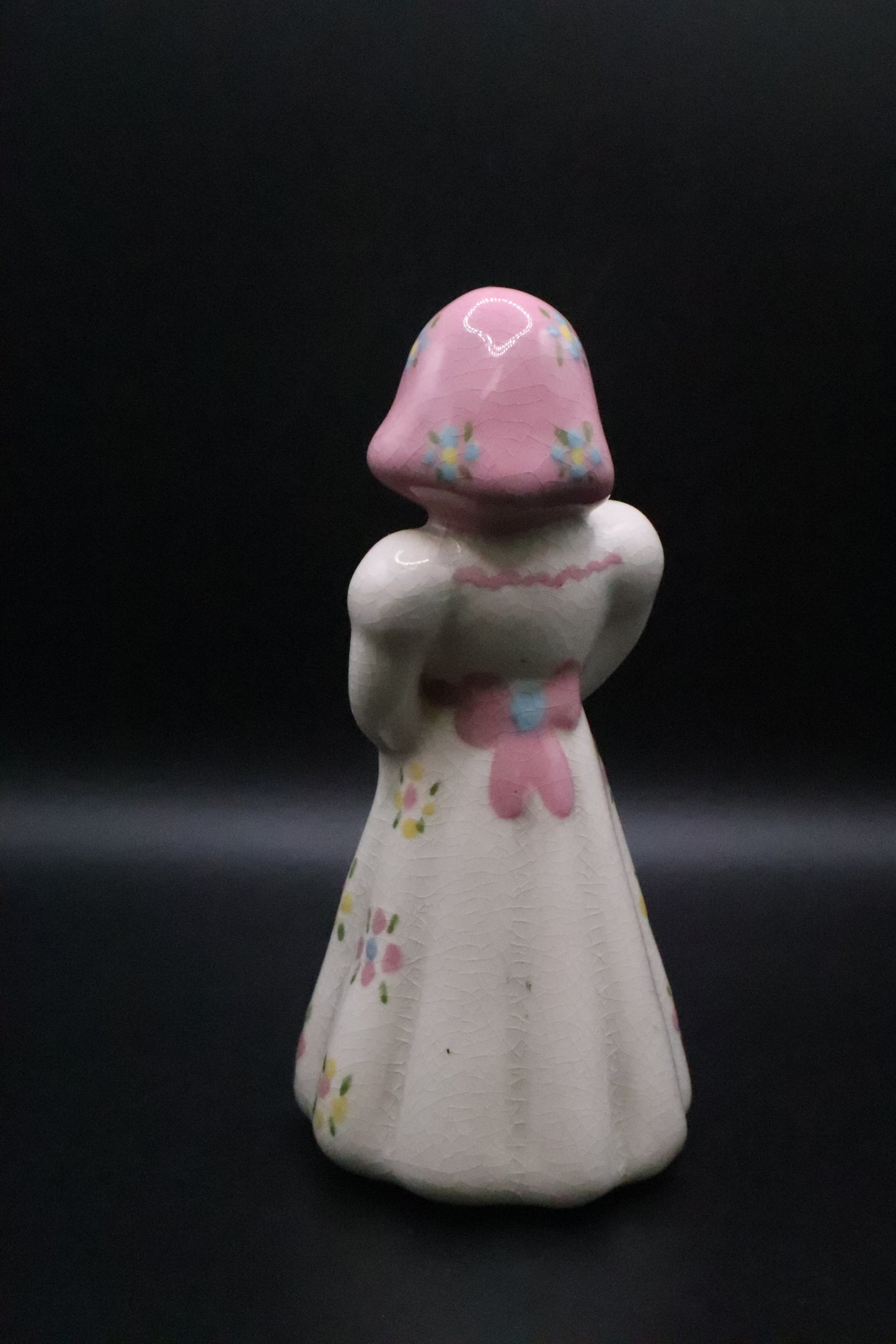 VINTAGE CERAMIC FLORAL GIRL