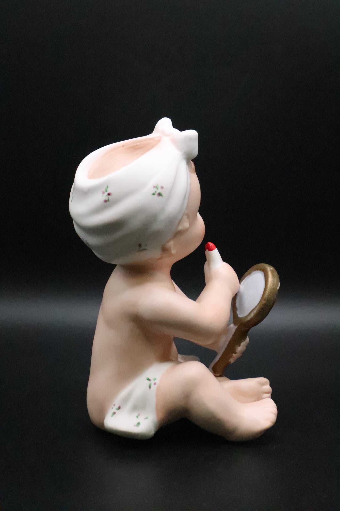 NAPCO BABY GIRL FIGURINE