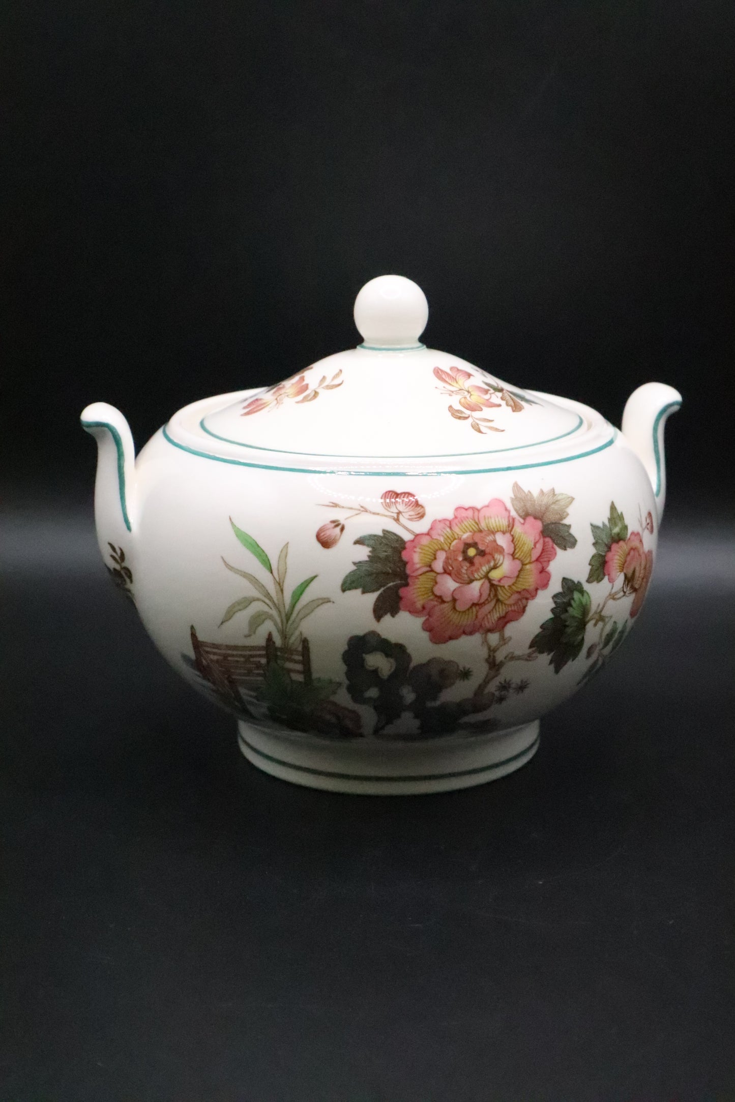 EASTERN FLOWERS WEDGEWOOD TKD 426 MADE IN ENGLAND 9 PCS