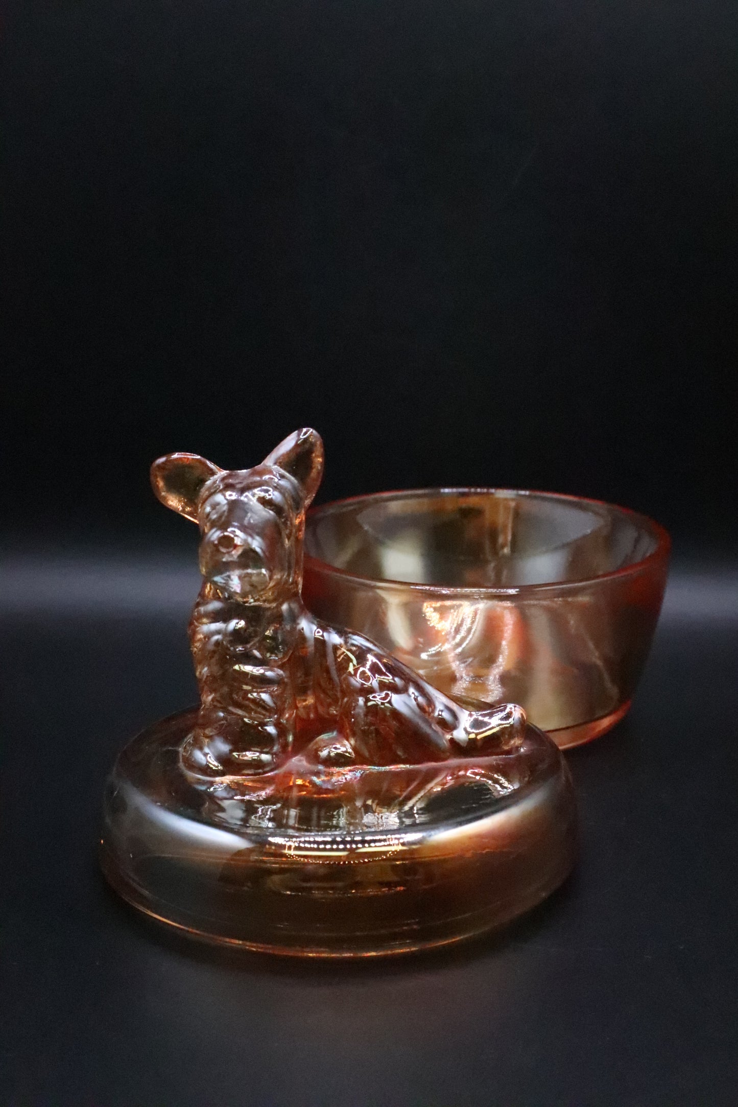 VINTAGE JEANNETTE MARIGOLD CARNIVAL GLASS TERRIER SCOTTY DOG COVERED DISH