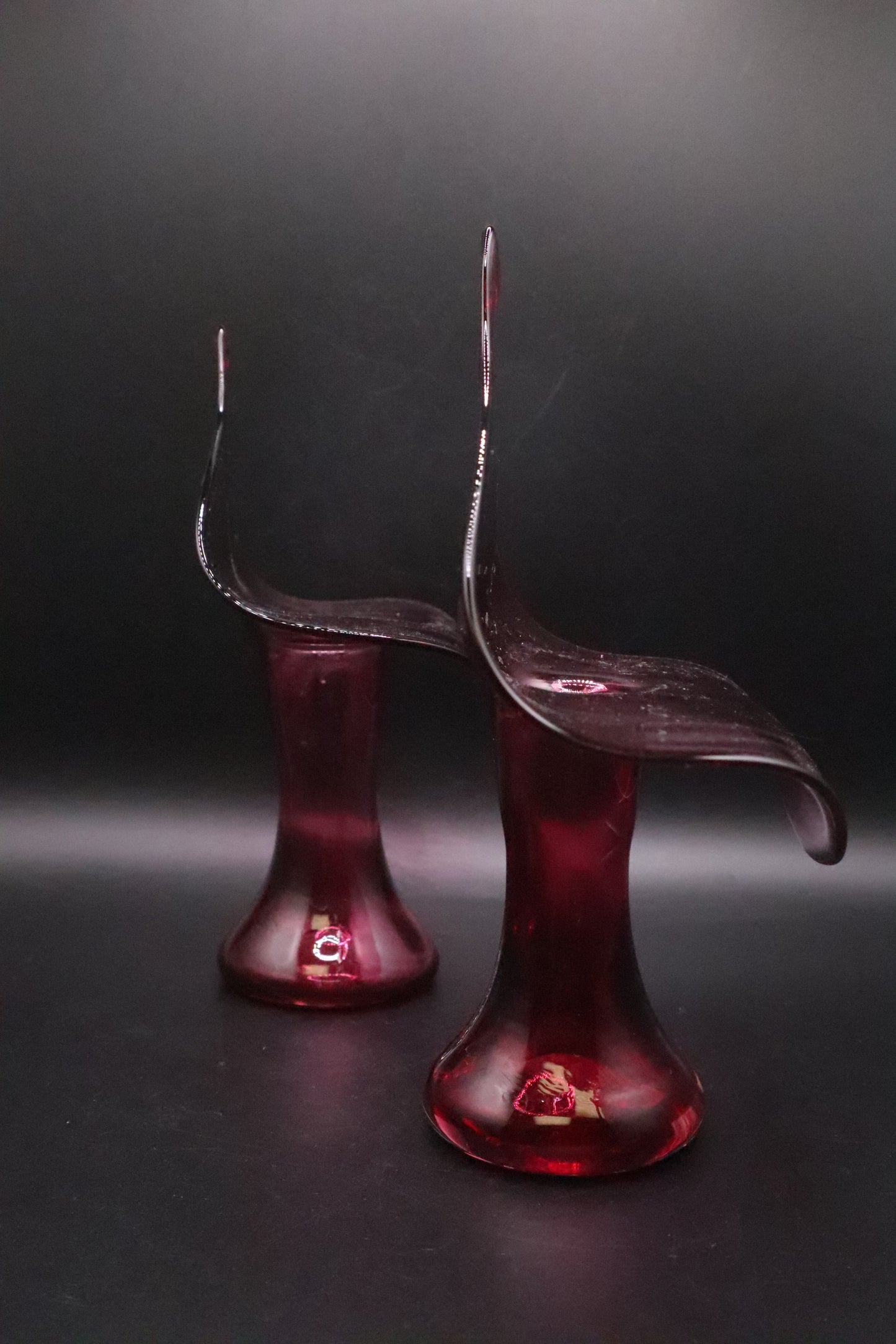 MCM PILGRIM GLASS CRANBERRY JACK IN THE PULPIT CANDLE HOLDER SET OF  2