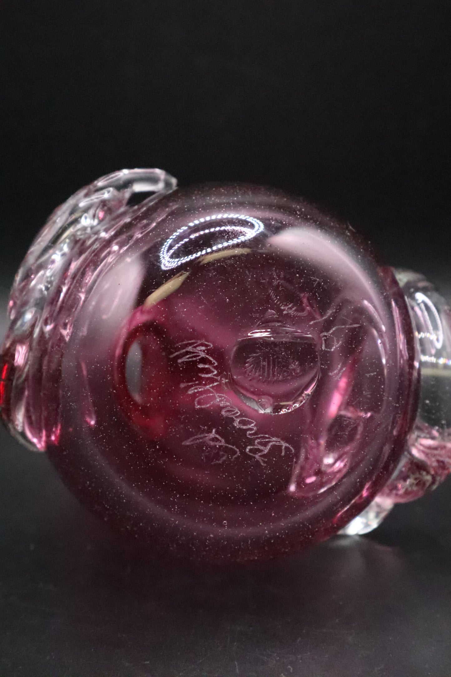 HAND BLOWN BUD VASE ED BROADFIELD SIGNED