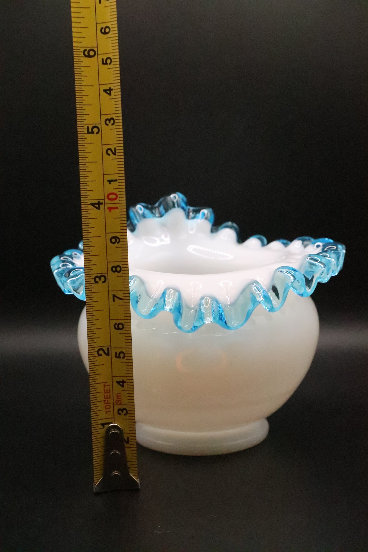 VINTAGE ART GLASS BLUE CREST VASE