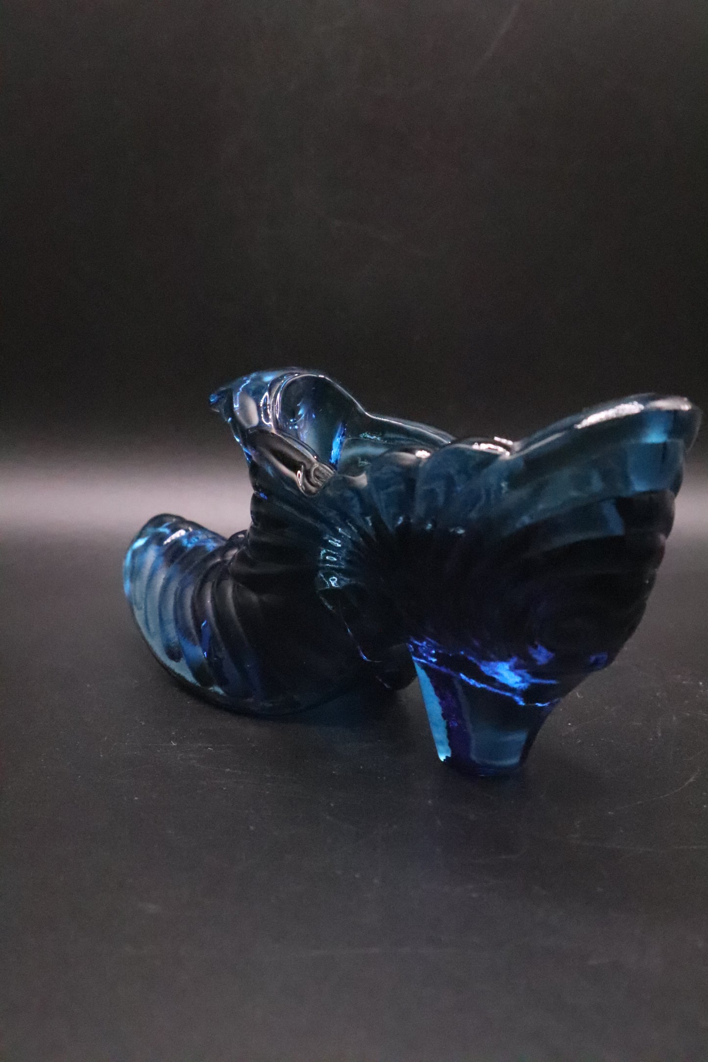 FENTON 1990's COBALT GLASS CATS HEAD SLIPPER