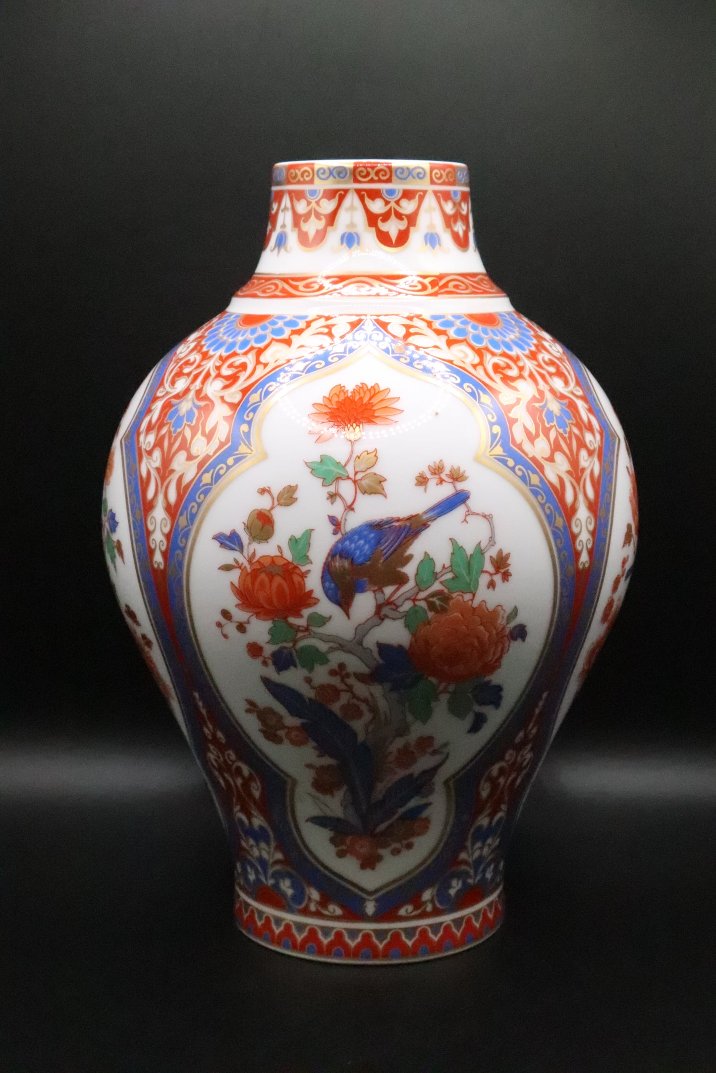 AK KAISER WEST GERMANY MING VASE CHINOISERIE SPLENDID FLOWER BIRD