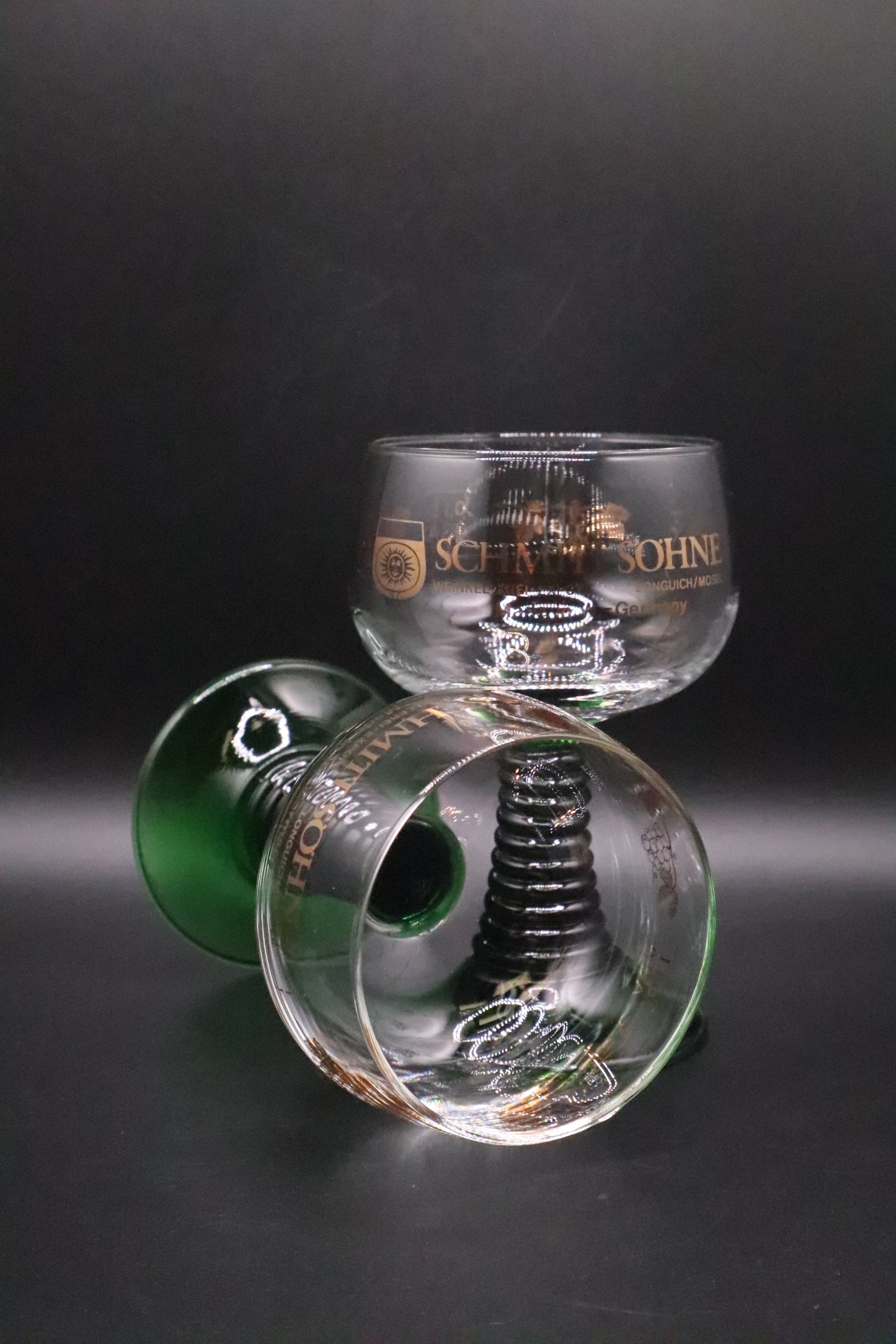 VINTAGE SCHMITT SÖHNE WINERY GERMAN WINE GLASSES (PAIR)