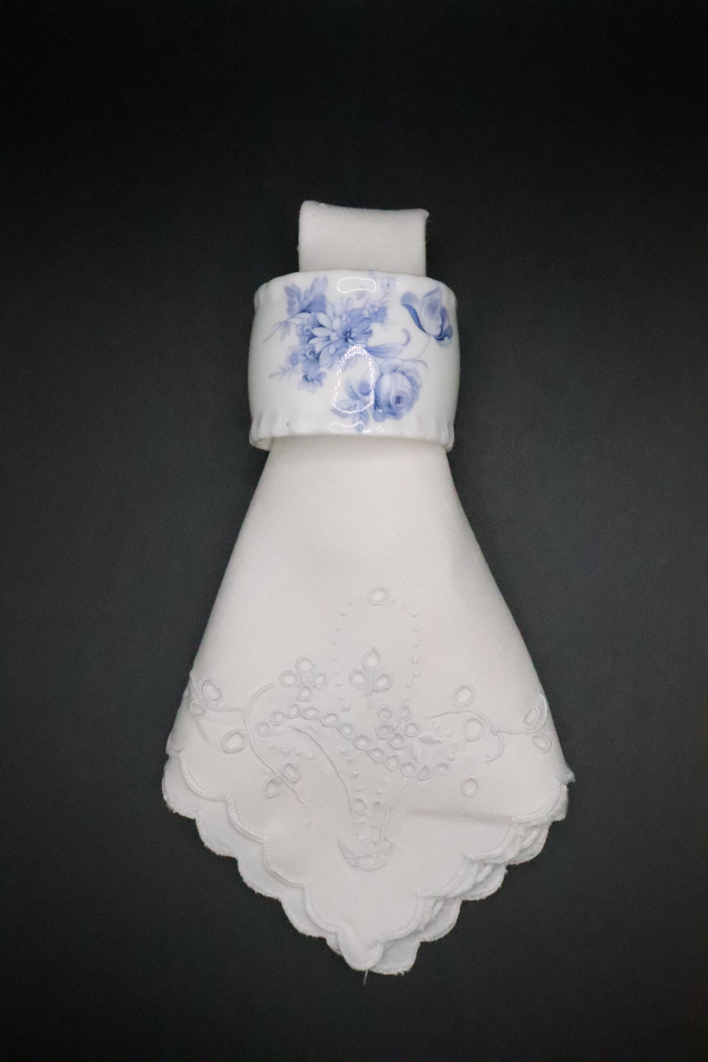 VINTAGE DIVINITY BLUE NAPKIN RINGS COAL PORT FINE BONE CHINA SET OF 4