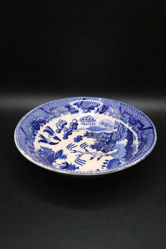 VINTAGE BLUE WILLOW MADE IN JAPAN BOWL