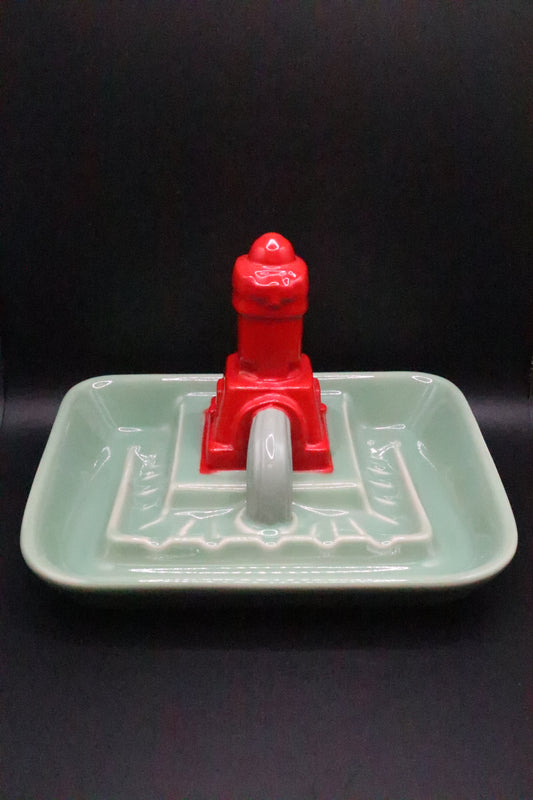 VINTAGE HUECKEL CHINA EL MONTE, CA FIRE HYDRANT ASHTRAY