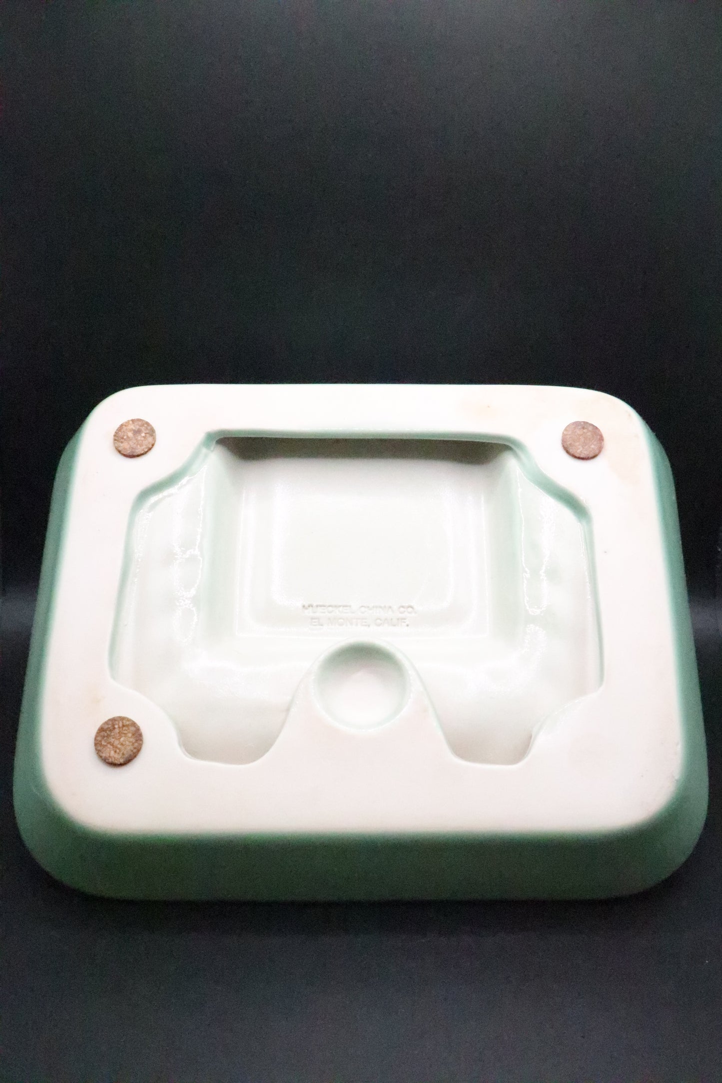 VINTAGE HUECKEL CHINA EL MONTE, CA FIRE HYDRANT ASHTRAY