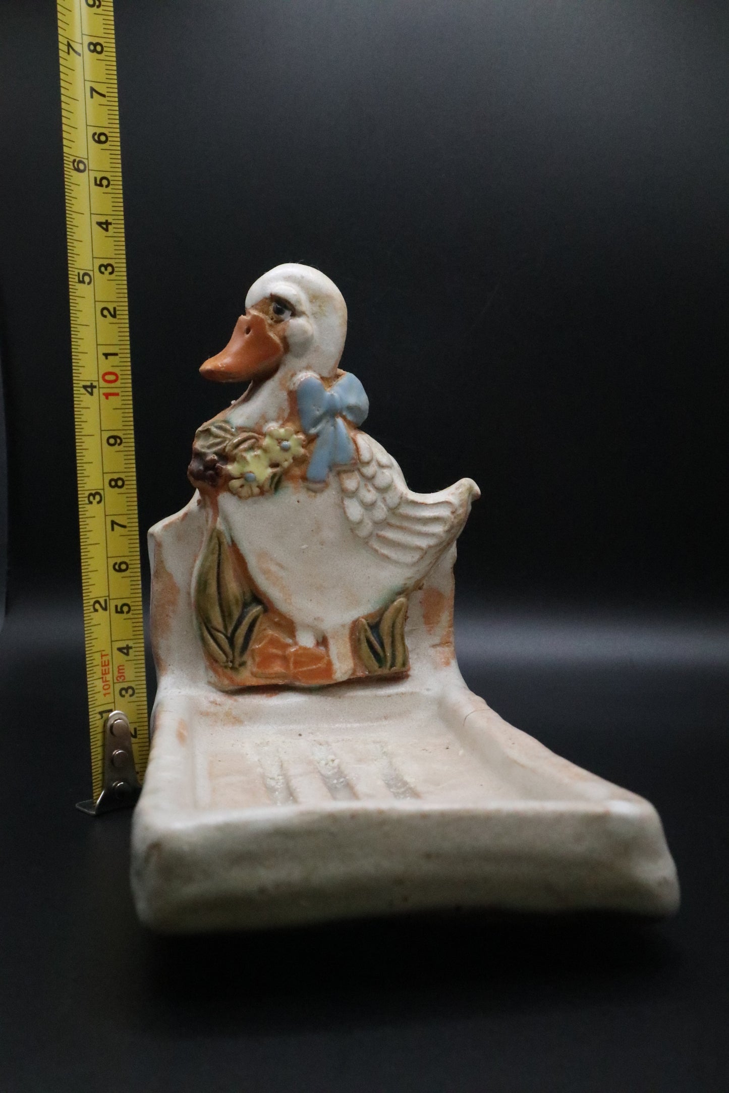 VINTAGE HINDT POTTERY DUCK SOAP DISH
