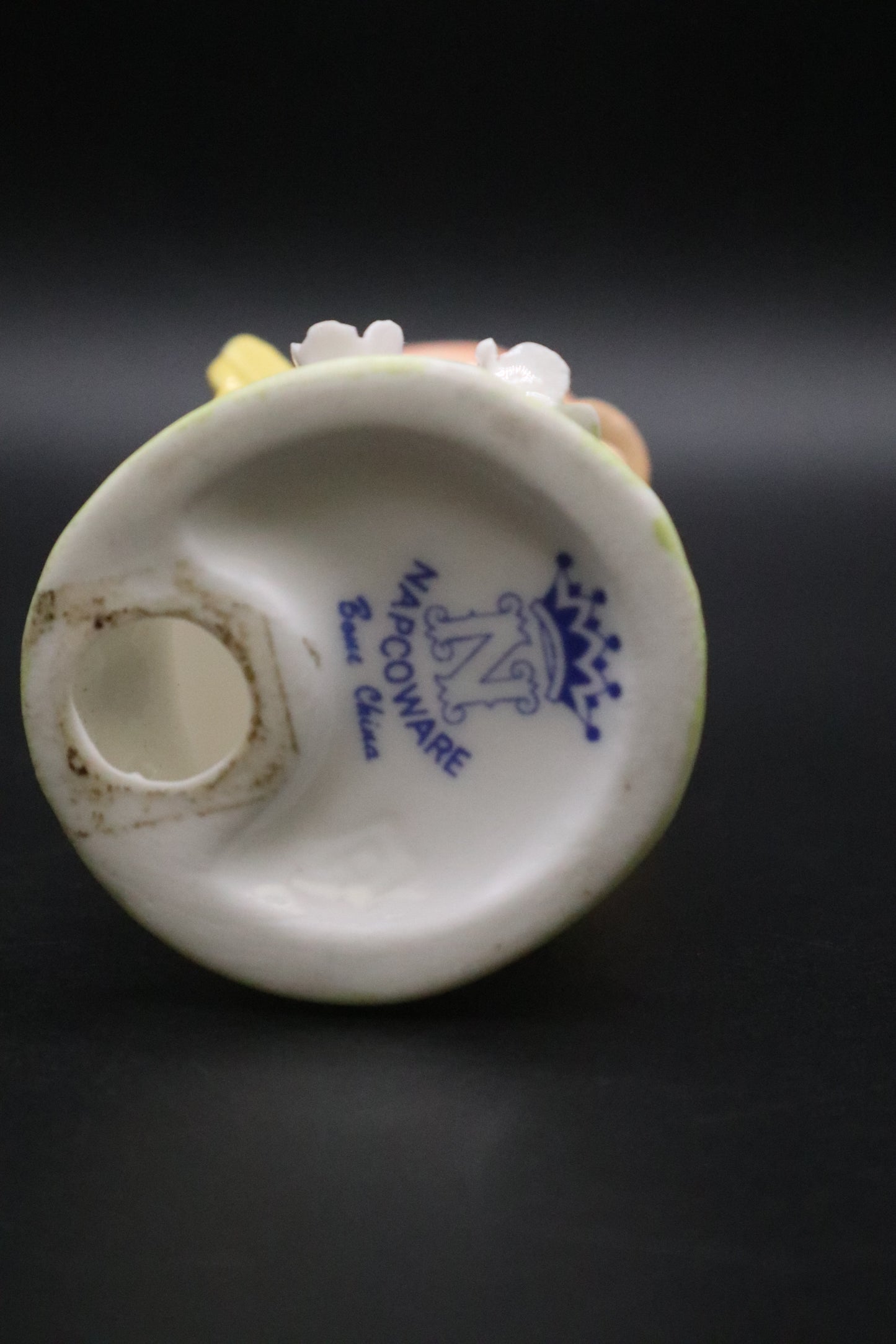 VINTAGE NAPCO WARE HATCHING CHICK FIGURINE BONE CHINA EASTER EGG