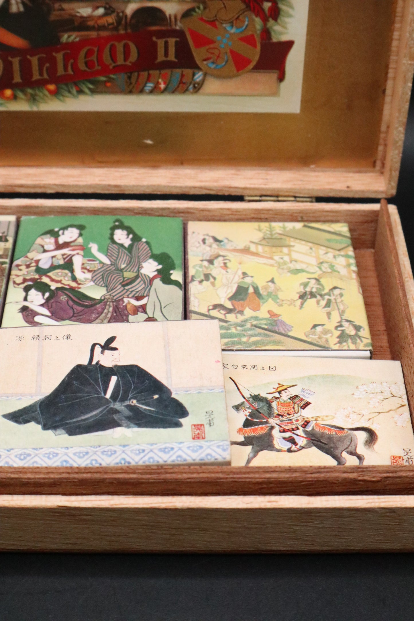 VINTAGE WILLEM II KINGS RANSOM ASST JAPANESE MATCH BOX WITH MATCHES (LOT OF 6) MADE IN HOLLAND