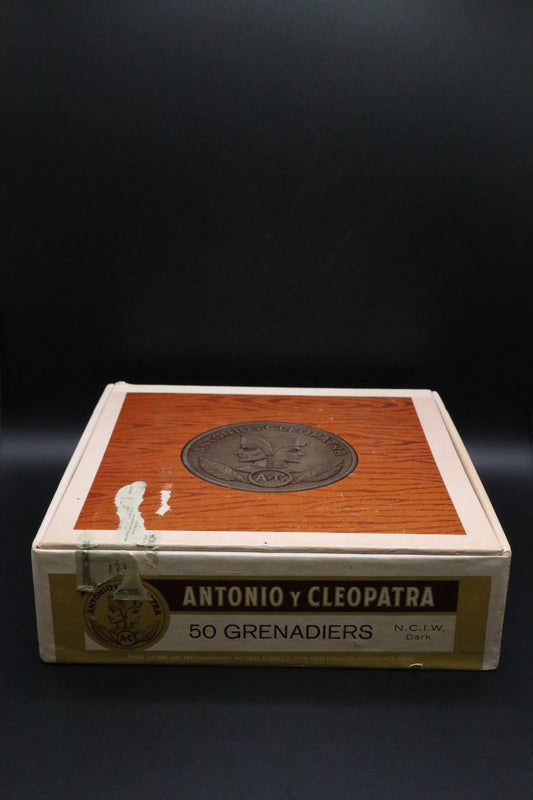 VINTAGE ANTONIO Y CLEOPATRA CIGAR BOX WITH ASST BEST SAFETY MATCH (SET OF 12)