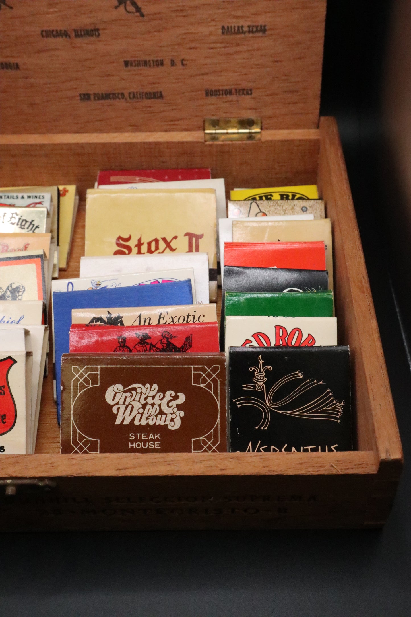 VINTAGE MONTE CRISTO CIGAR BOX WITH ASST RESTAURANT MATCH BOOKS (LOT OF 40)