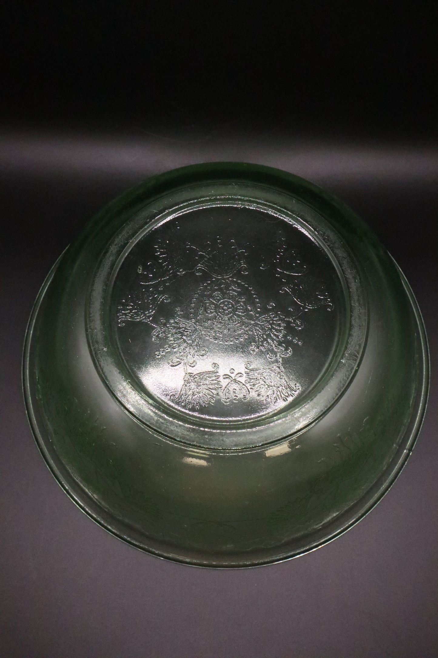 VINTAGE URANIUM HAZEL ATLAS BOWL