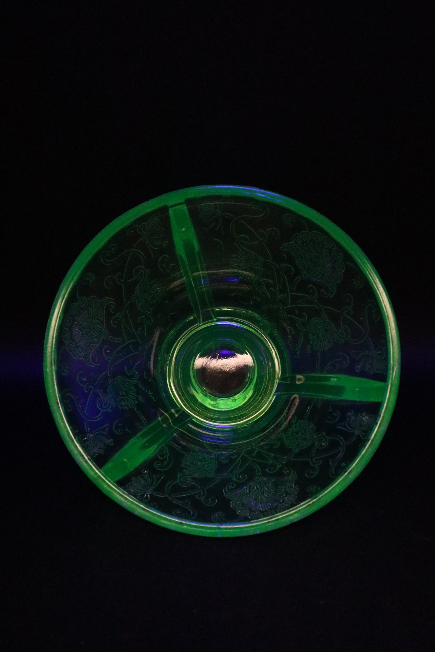 HAZEL ATLAS FLORENTINE CANDLE STICK HOLDER URANIUM GLASS