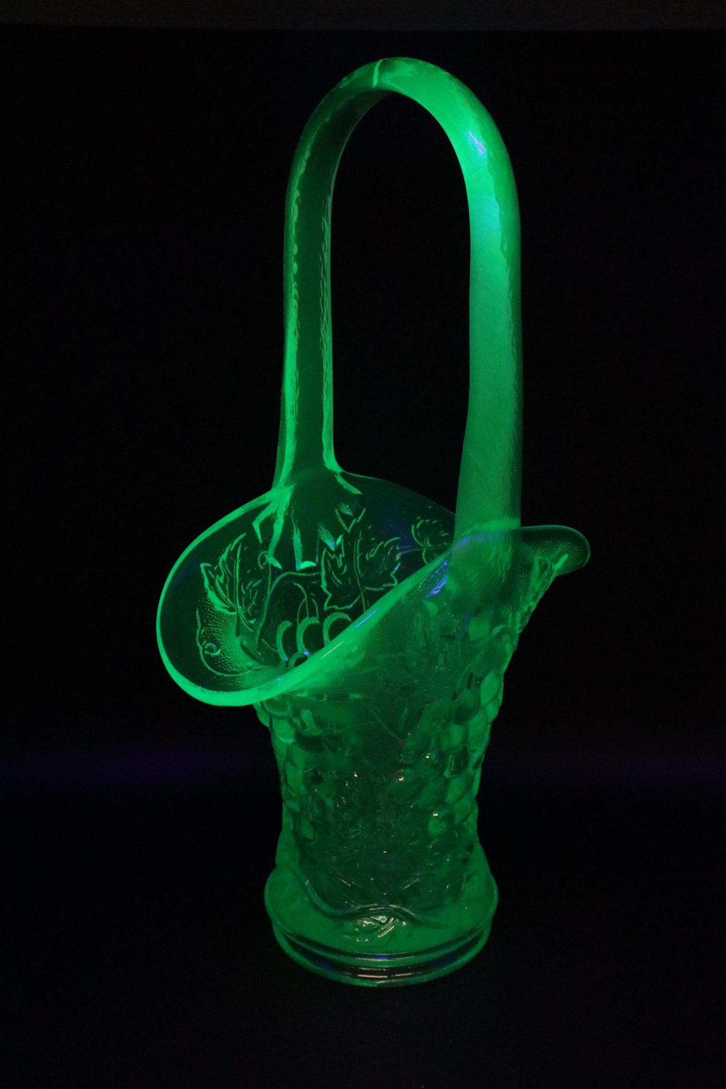 VINTAGE URANIUM GLASS GRAPE VINE BASKET