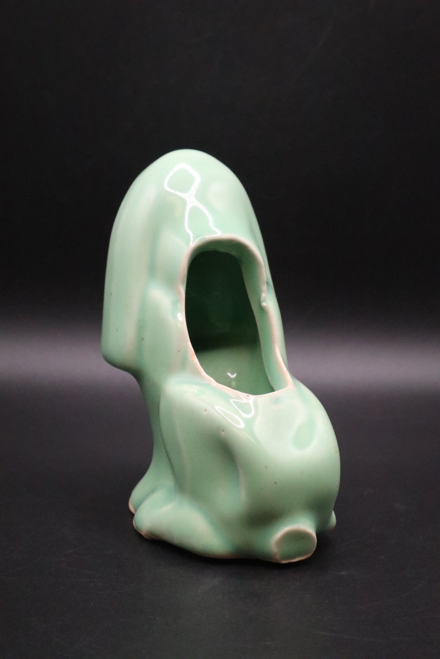 VINTAGE TURQUOISE DOG PLANTER