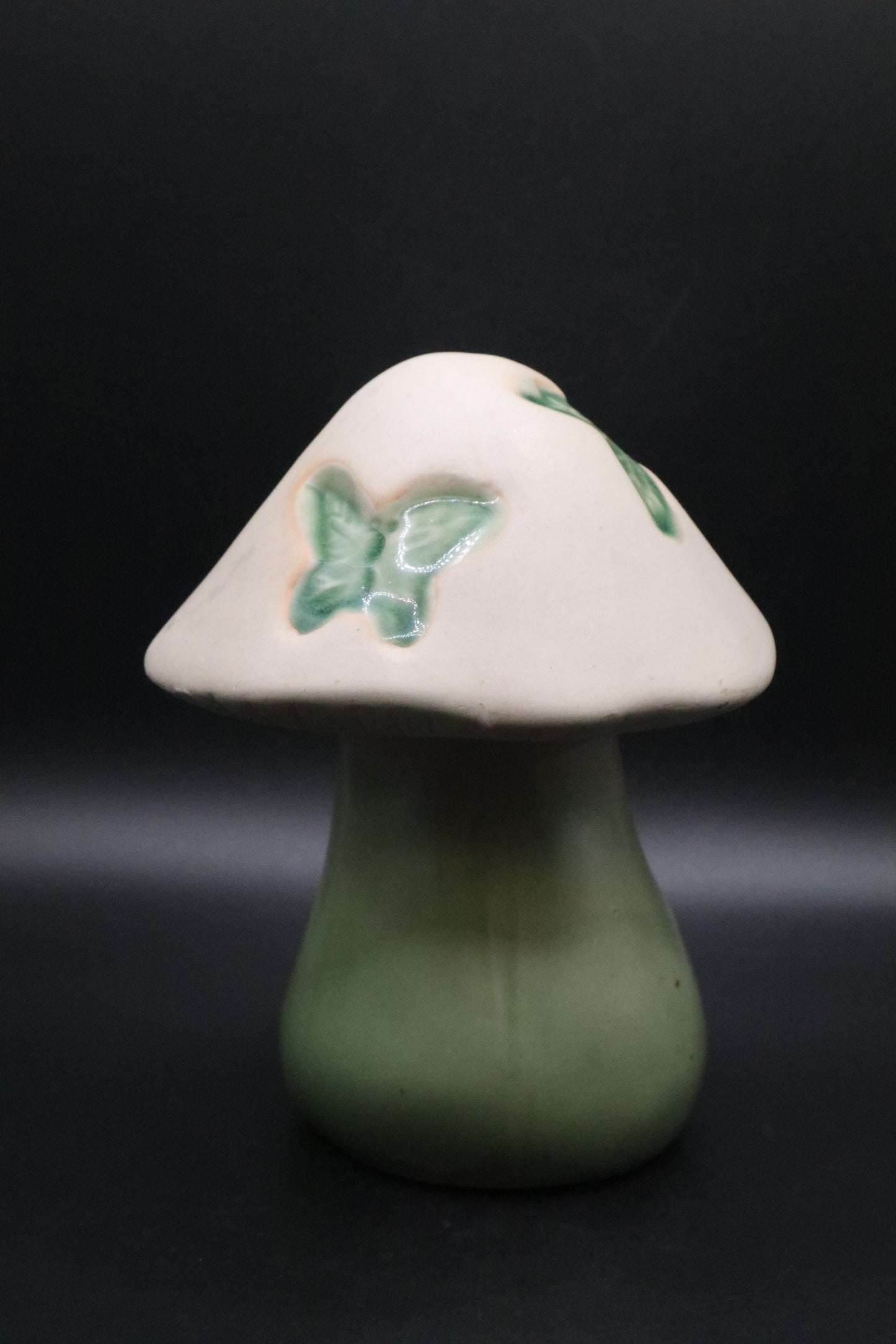 GLAZE POTTERY CERAMIC GREEN BUTTERFLY MUSHROOM