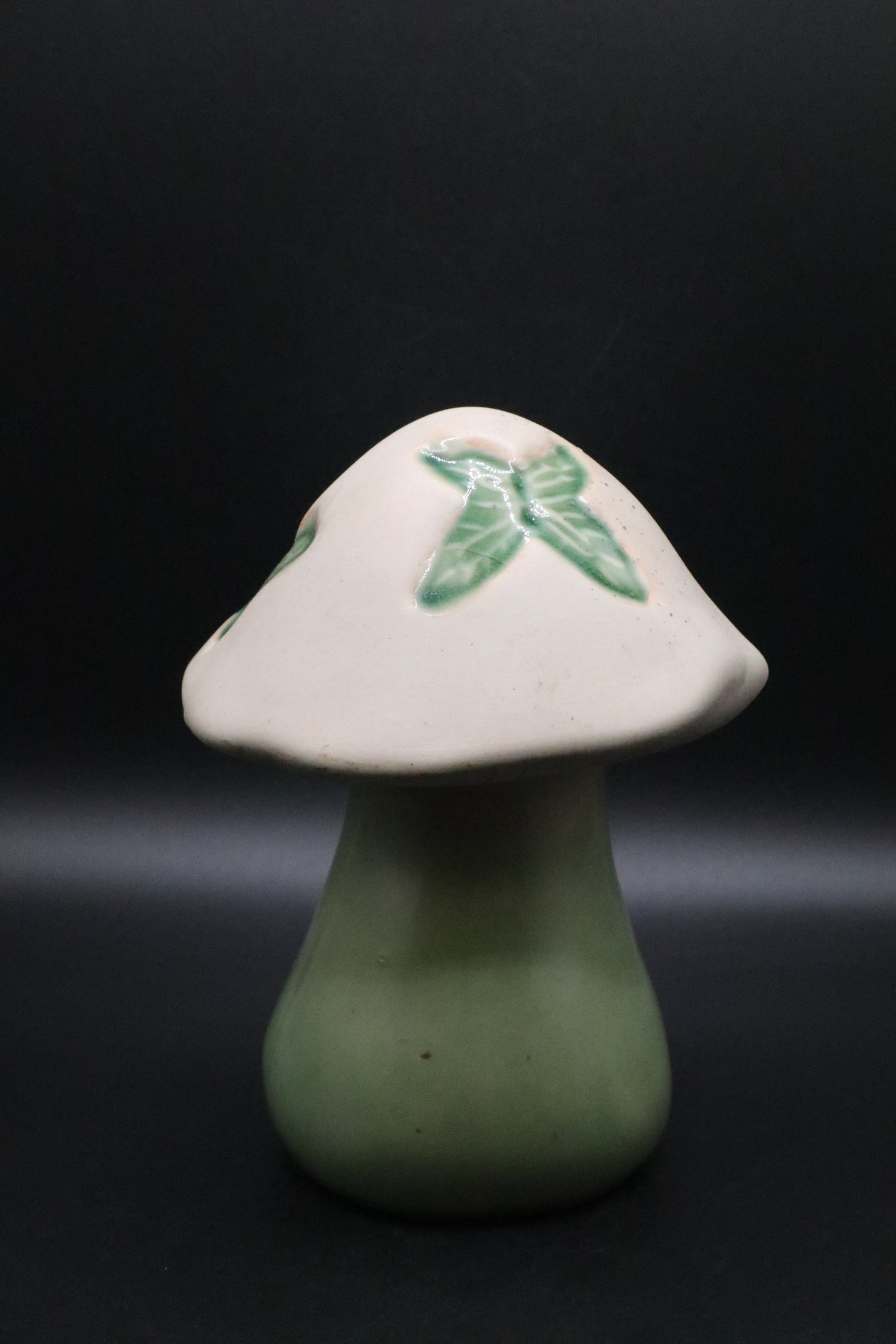GLAZE POTTERY CERAMIC GREEN BUTTERFLY MUSHROOM