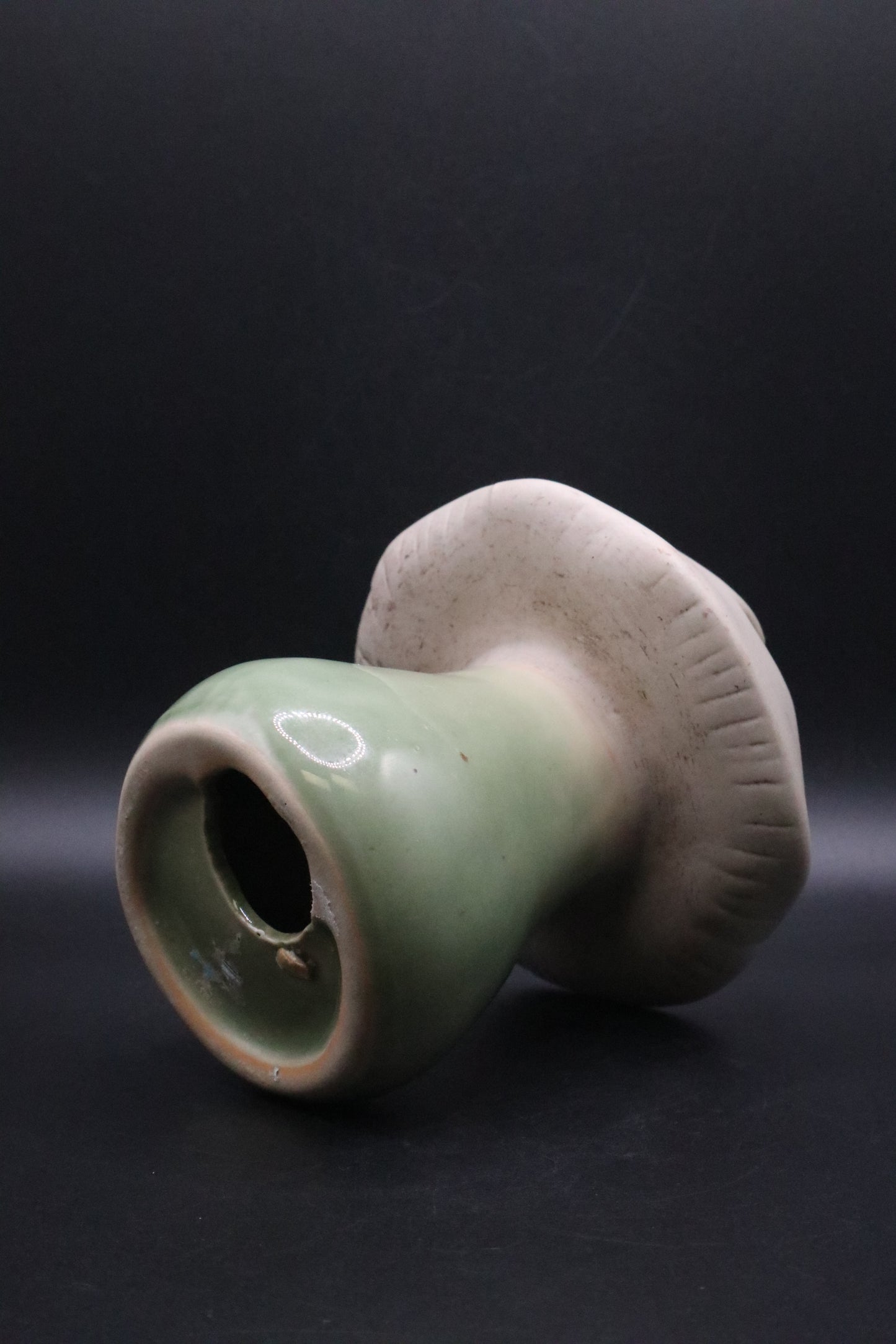 GLAZE POTTERY CERAMIC GREEN BUTTERFLY MUSHROOM