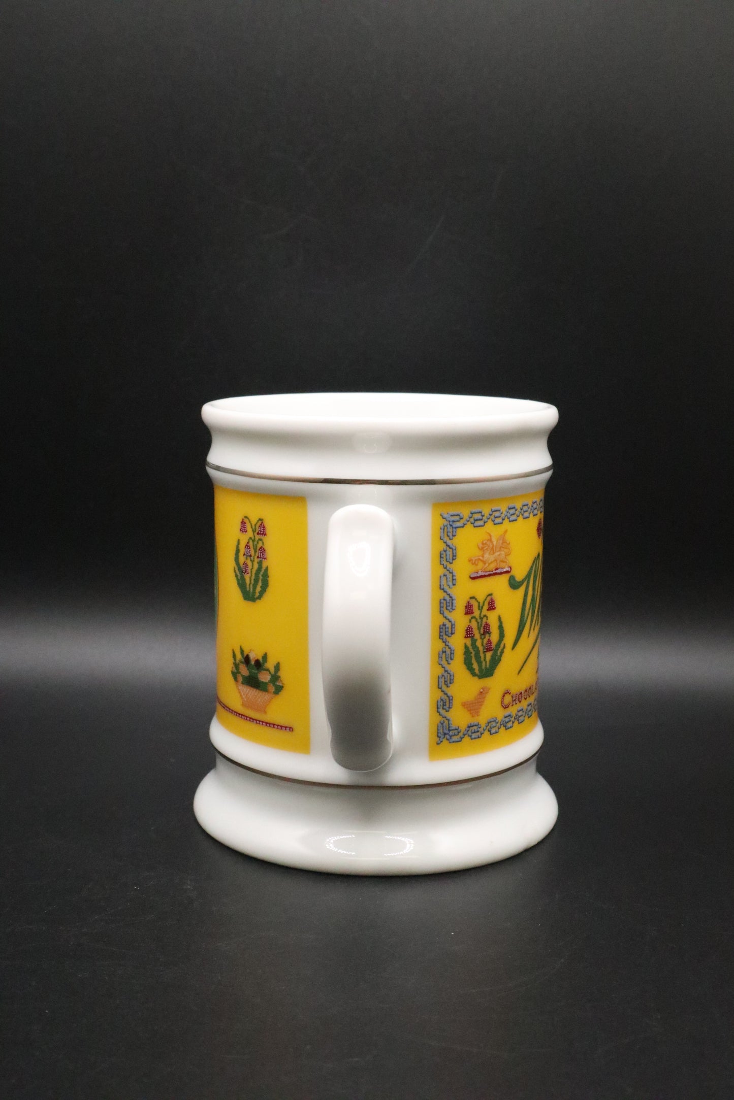 THE CORNER STORE "WHITMANS'S SAMPLER" MUG
