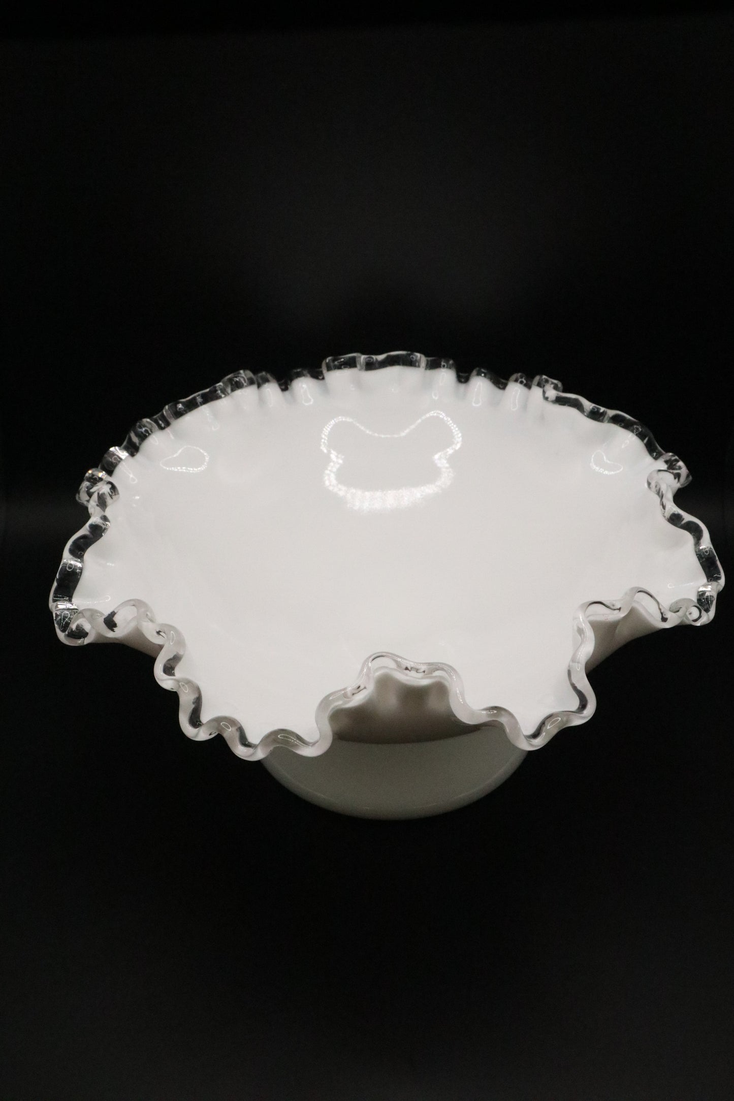 VINTAGE FENTON SILVER CREST FOOTER DISH