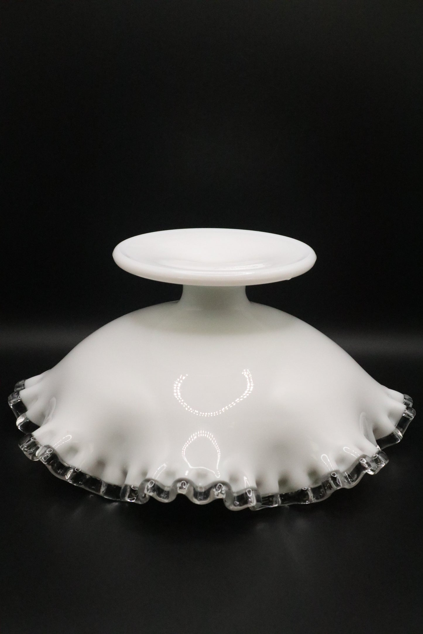 VINTAGE FENTON SILVER CREST FOOTER DISH