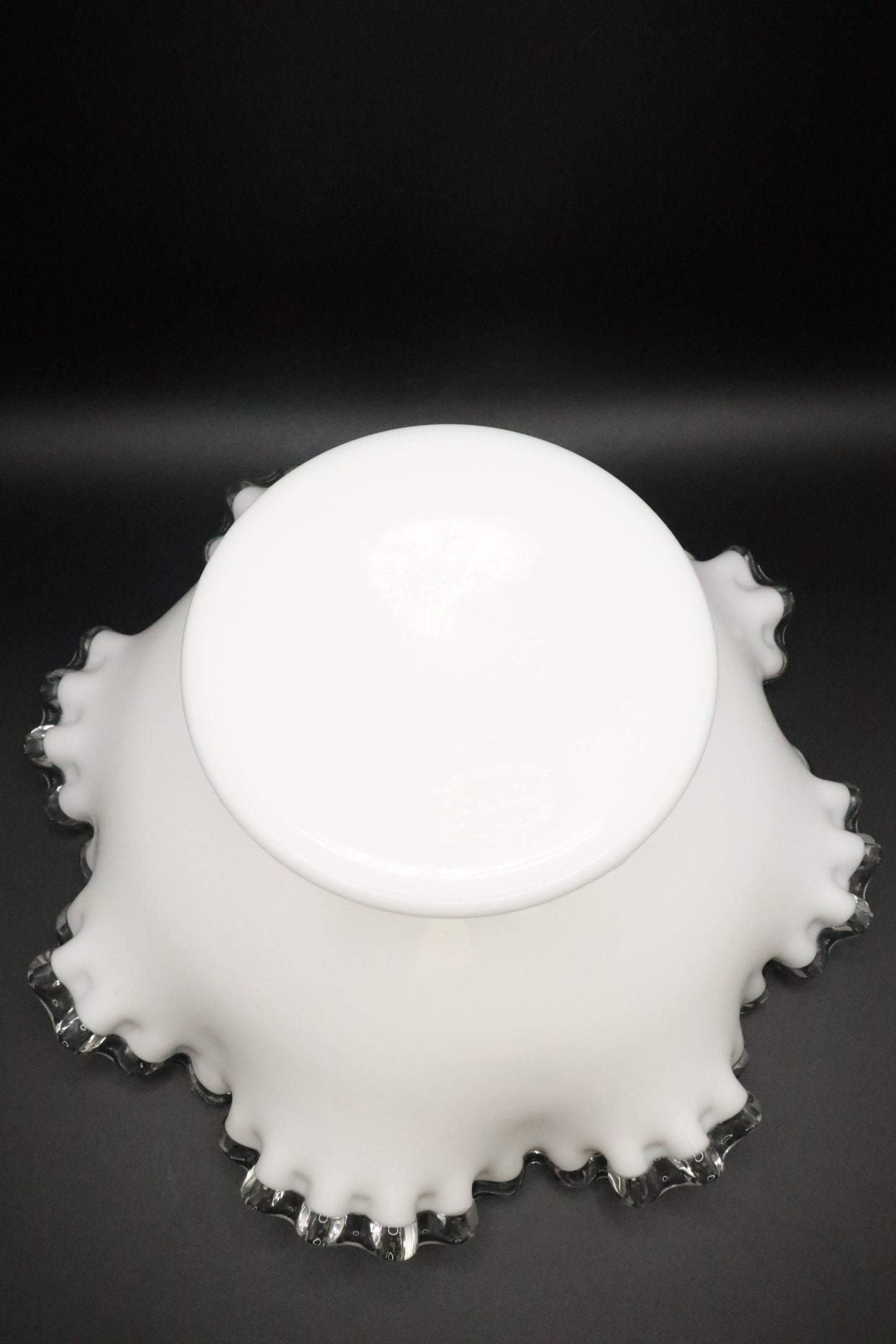 VINTAGE FENTON SILVER CREST FOOTER DISH