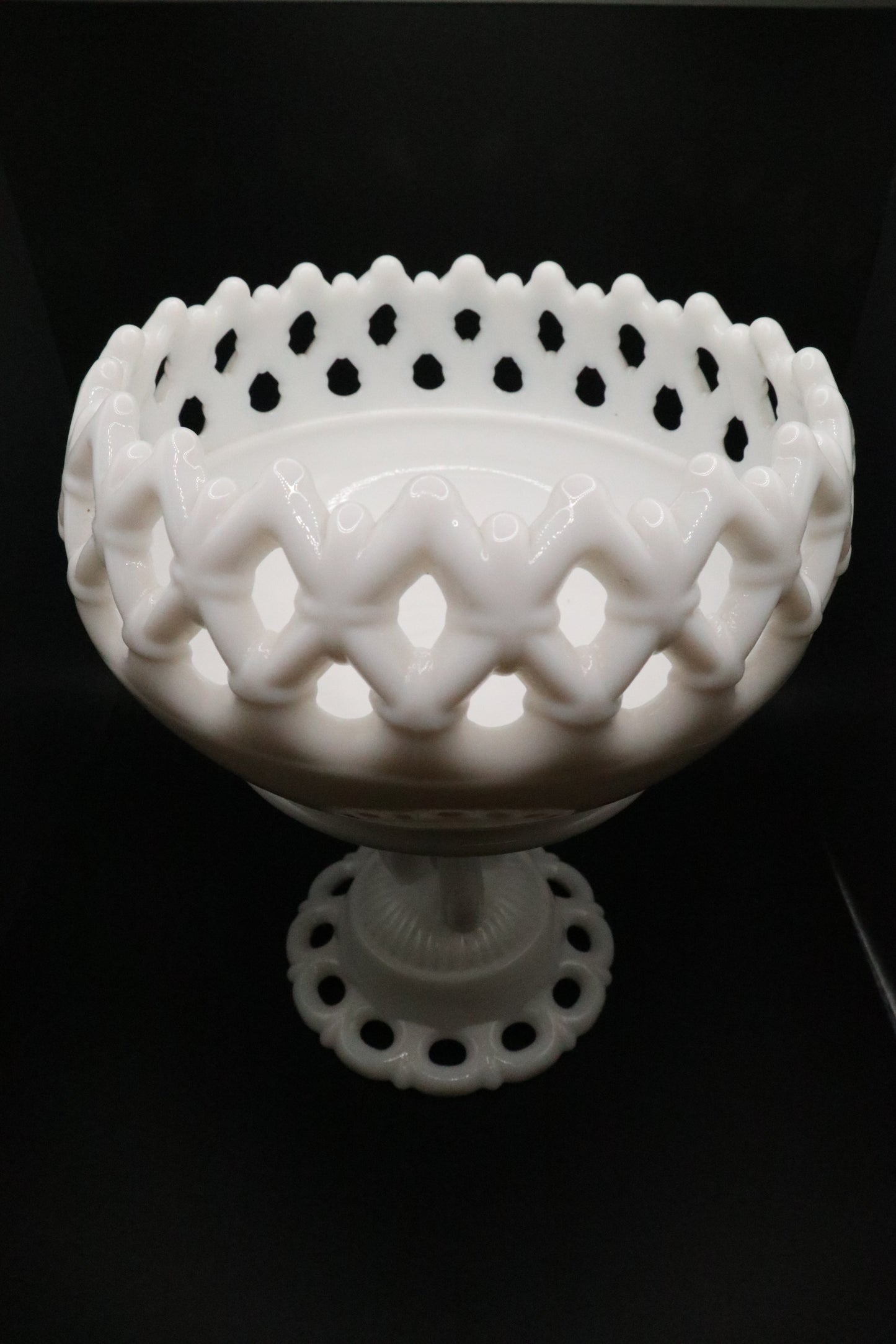 VINTAGE MILK GLASS LACE PEDESTAL