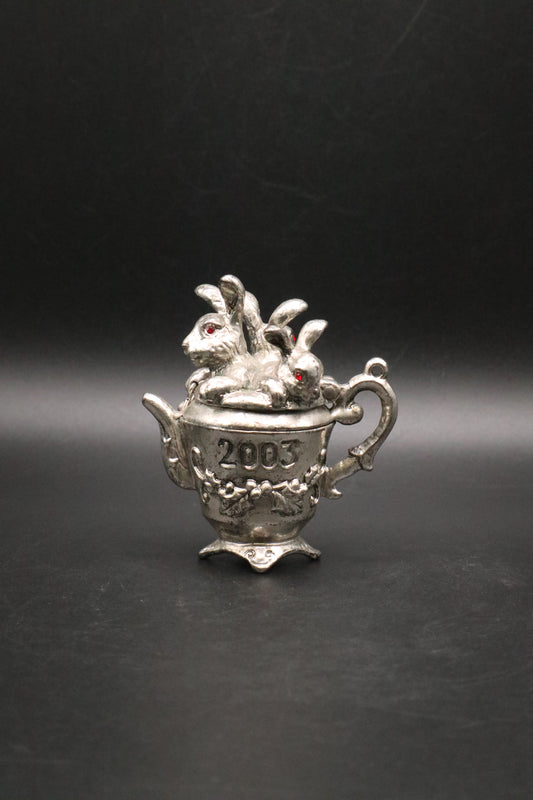 ARTHUR COURT BUNNY TEAPOT ORNAMENT 2003