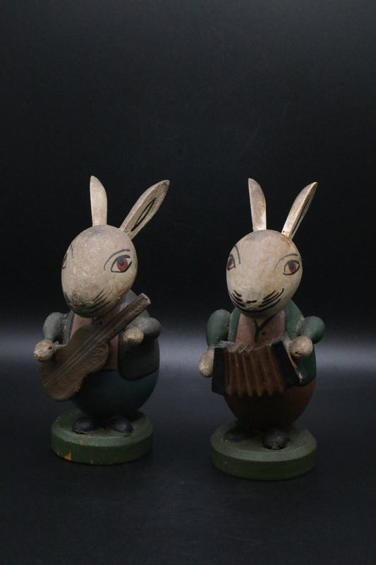 VINTAGE FOLK ART WOODEN MUSICIAN BUNNIES (SET OF 2)