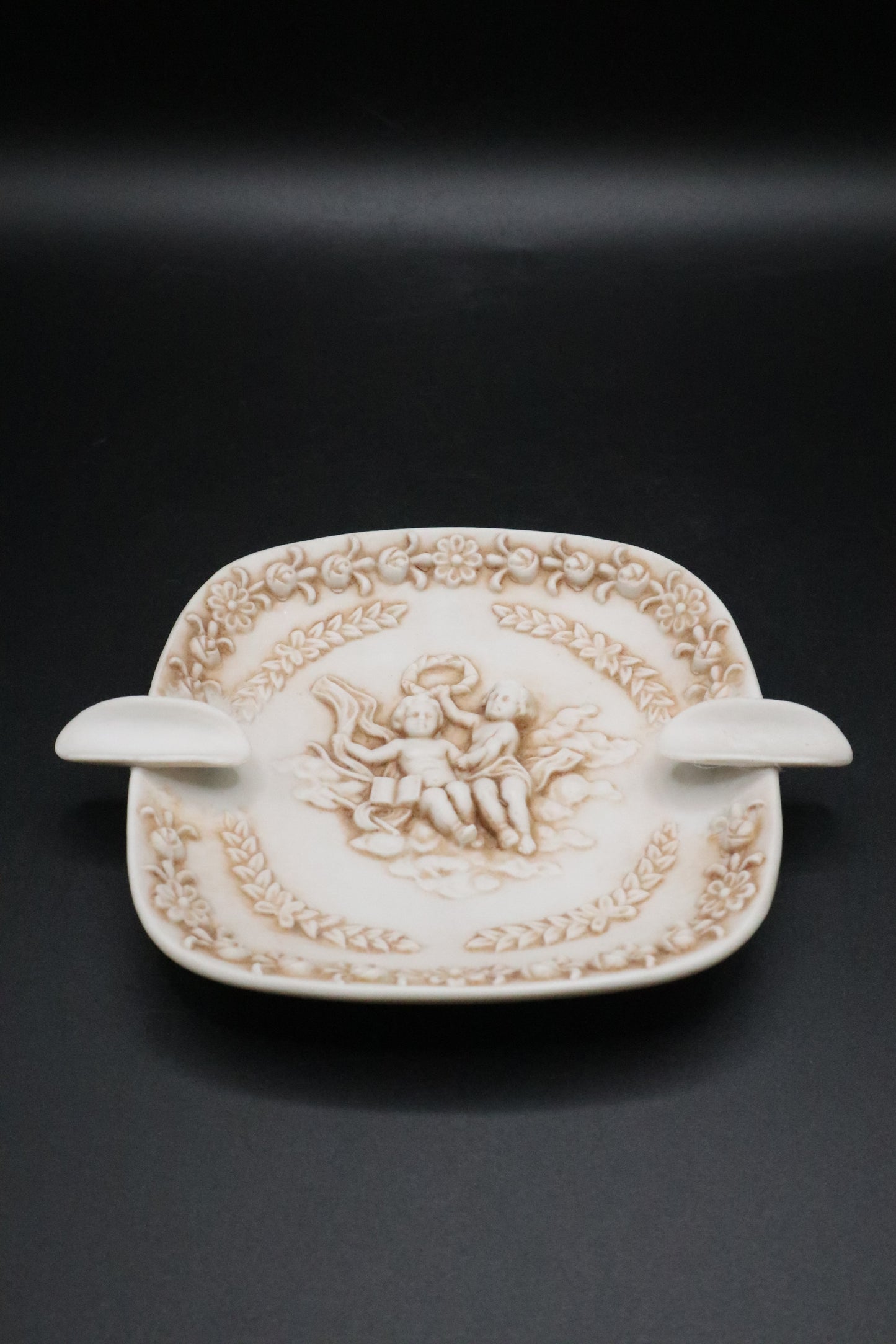 VINTAGE LEFTON CHERUB BISQUE ASHTRAYS (SET OF 2)