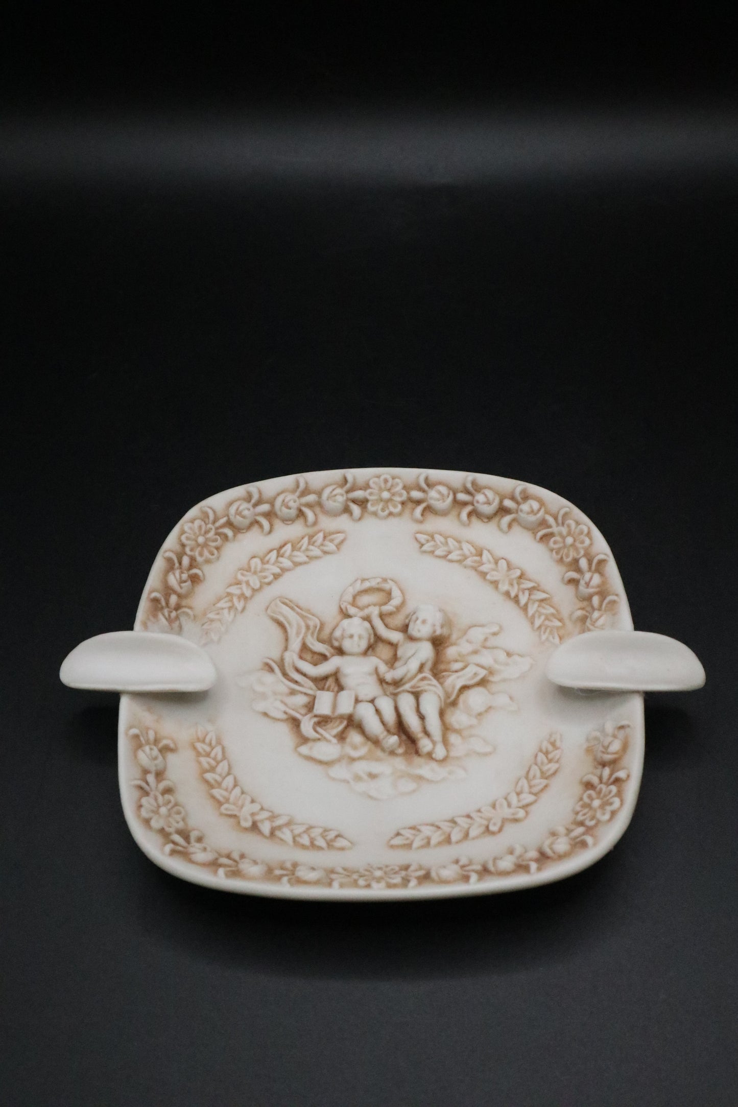 VINTAGE LEFTON CHERUB BISQUE ASHTRAYS (SET OF 2)